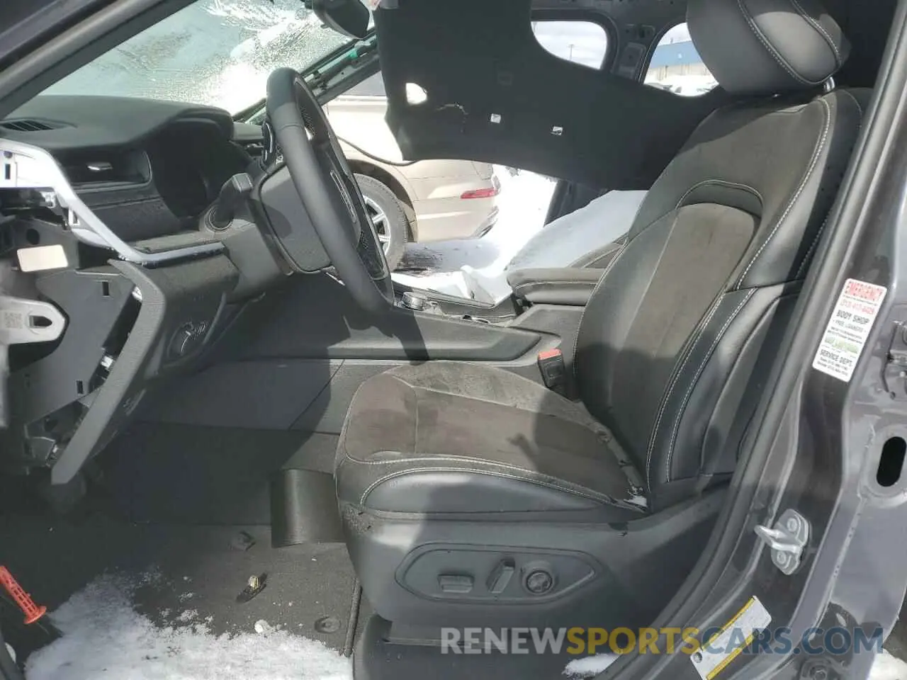 7 Photograph of a damaged car 1C4RJKAGXR8608084 JEEP GRAND CHER 2024