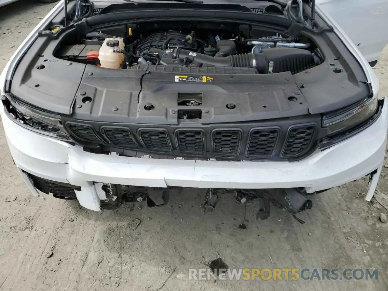 12 Photograph of a damaged car 1C4RJKAGXR8924665 JEEP GRAND CHER 2024