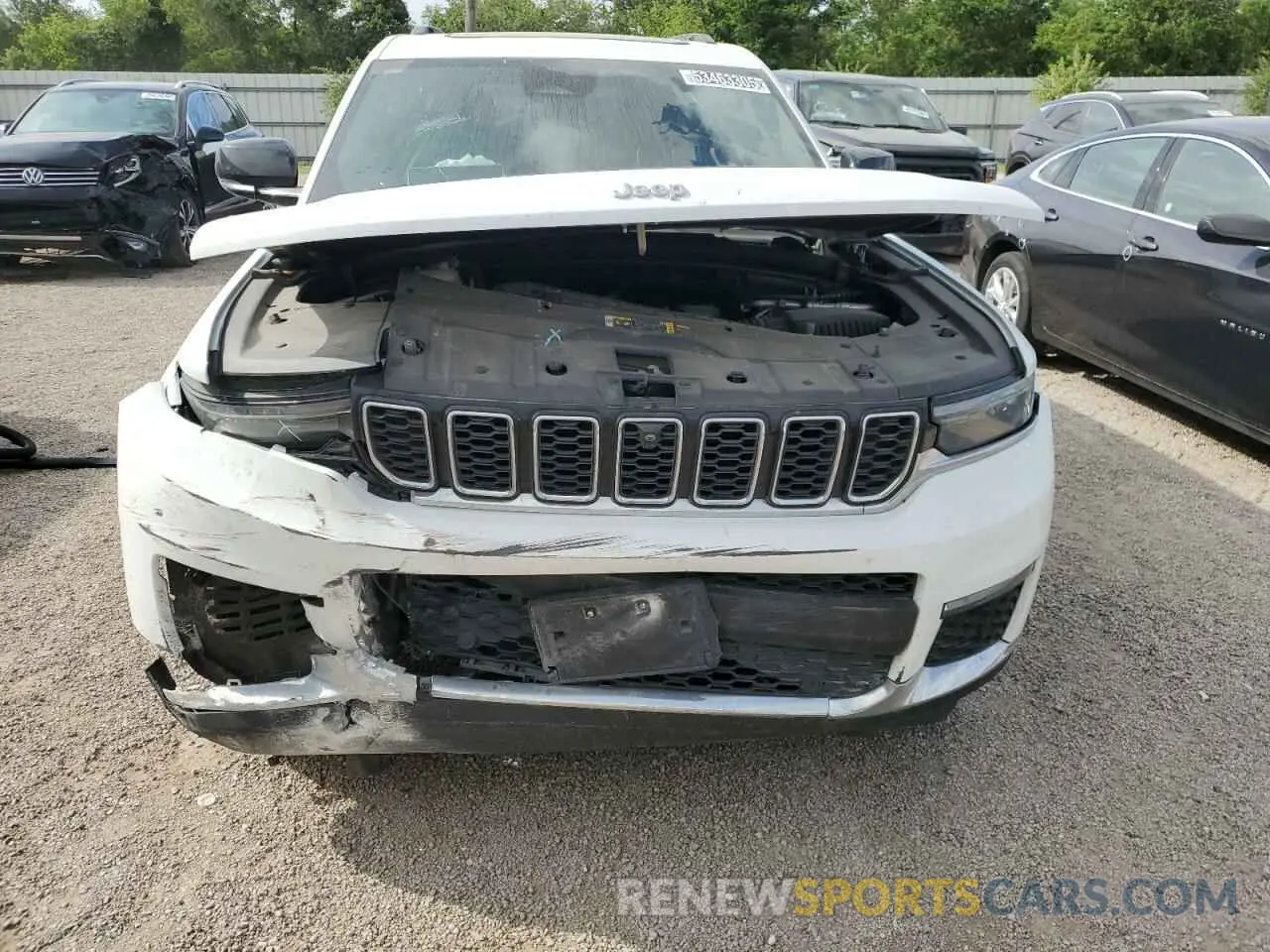 5 Photograph of a damaged car 1C4RJKBG1R8530020 JEEP GRAND CHER 2024