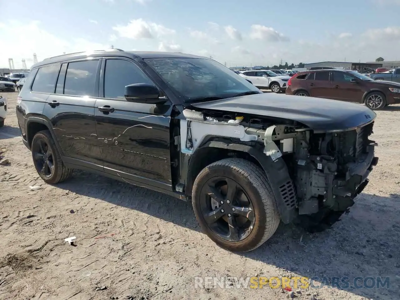 4 Photograph of a damaged car 1C4RJKBG2R8617084 JEEP GRAND CHER 2024