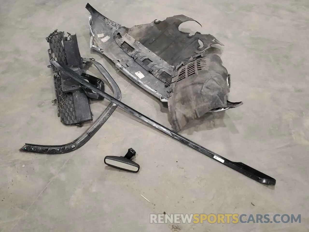 13 Photograph of a damaged car 1C4RJKBG6R8917453 JEEP GRAND CHER 2024
