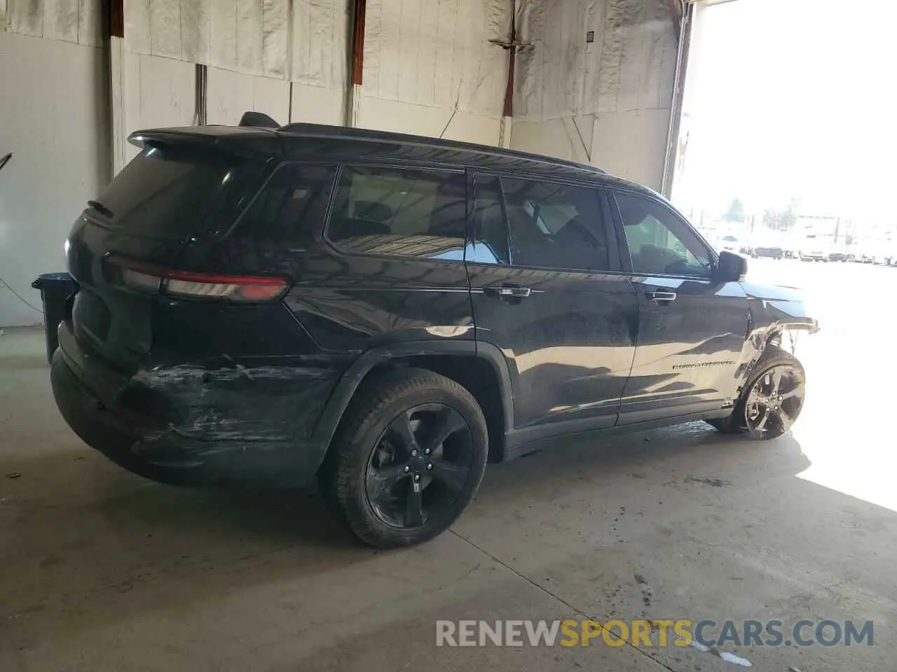 3 Photograph of a damaged car 1C4RJKBG7R8596118 JEEP GRAND CHER 2024