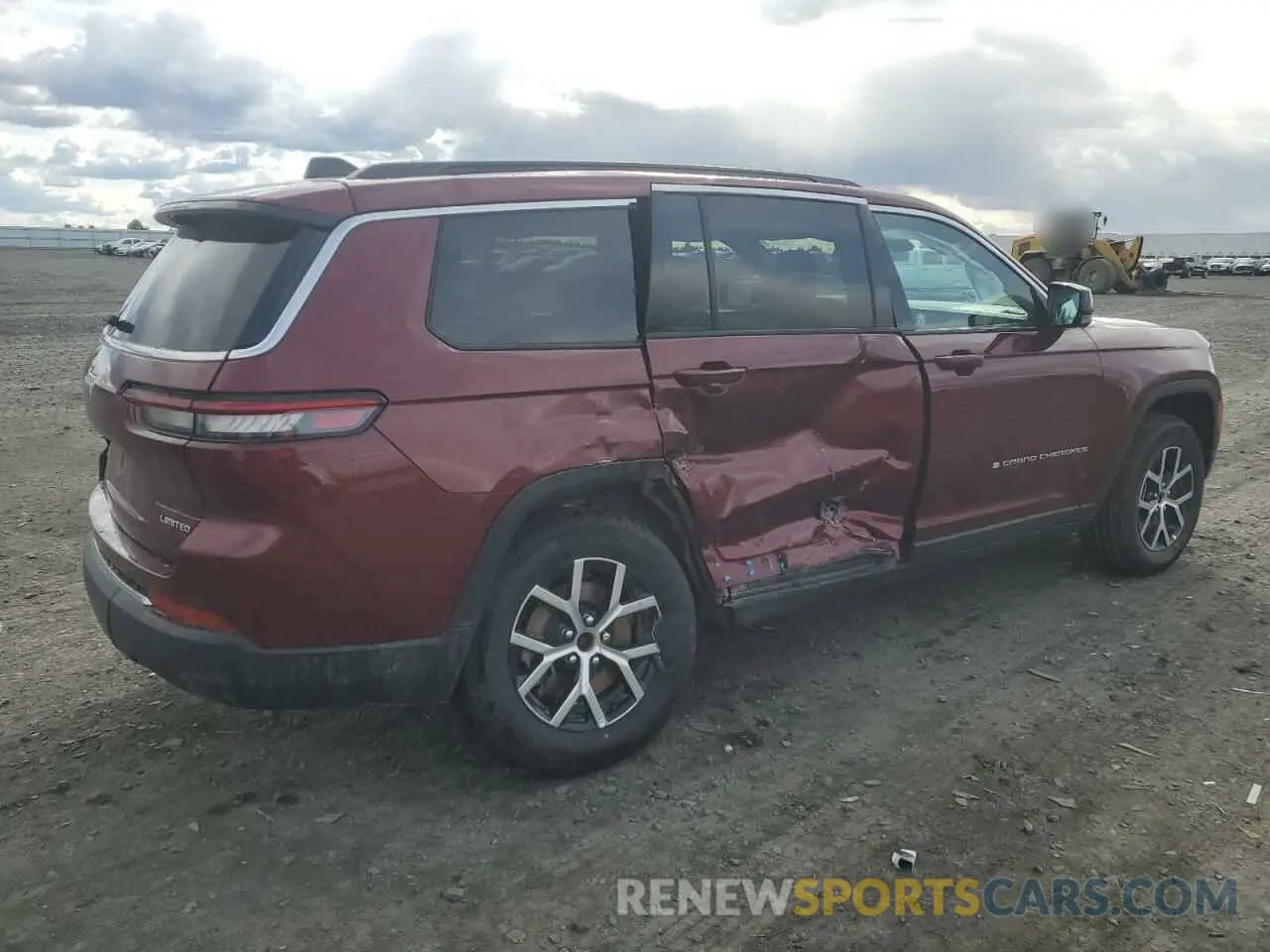 3 Photograph of a damaged car 1C4RJKBG8R8603318 JEEP GRAND CHER 2024