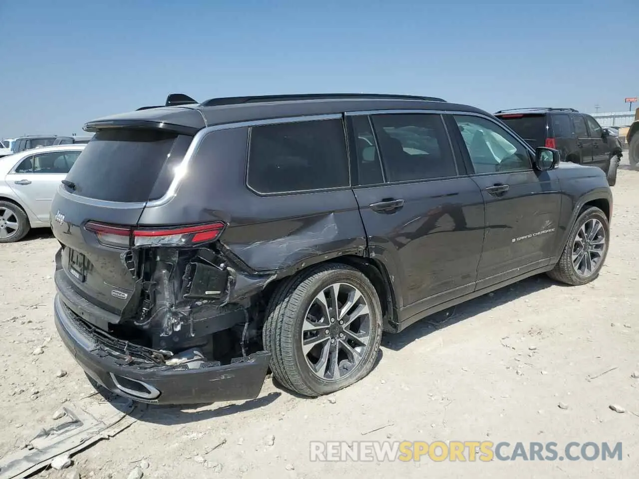 3 Photograph of a damaged car 1C4RJKDG8R8564520 JEEP GRAND CHER 2024