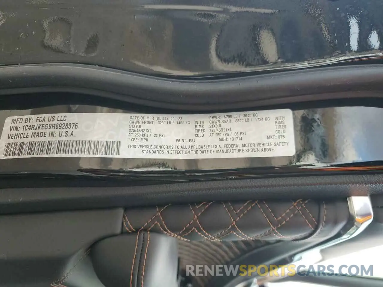14 Photograph of a damaged car 1C4RJKEG9R8928376 JEEP GRAND CHER 2024