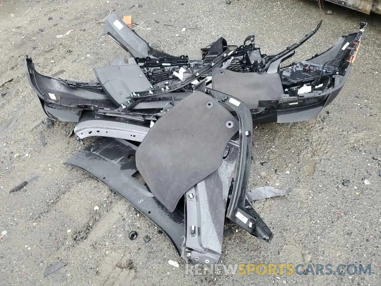 13 Photograph of a damaged car 1C4RJYB64RC120769 JEEP GRAND CHER 2024