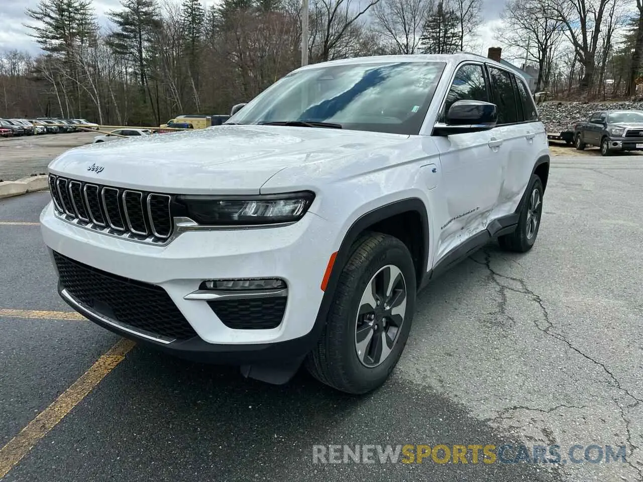 1 Photograph of a damaged car 1C4RJYB65RC120554 JEEP GRAND CHER 2024