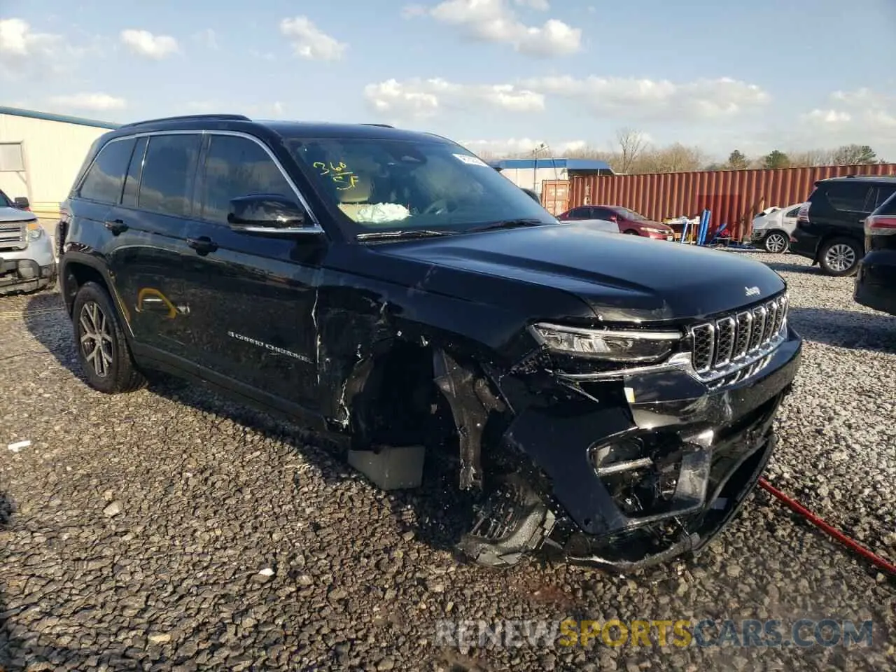 4 Photograph of a damaged car 1C4RJHBG2S8630832 JEEP GRAND CHER 2025