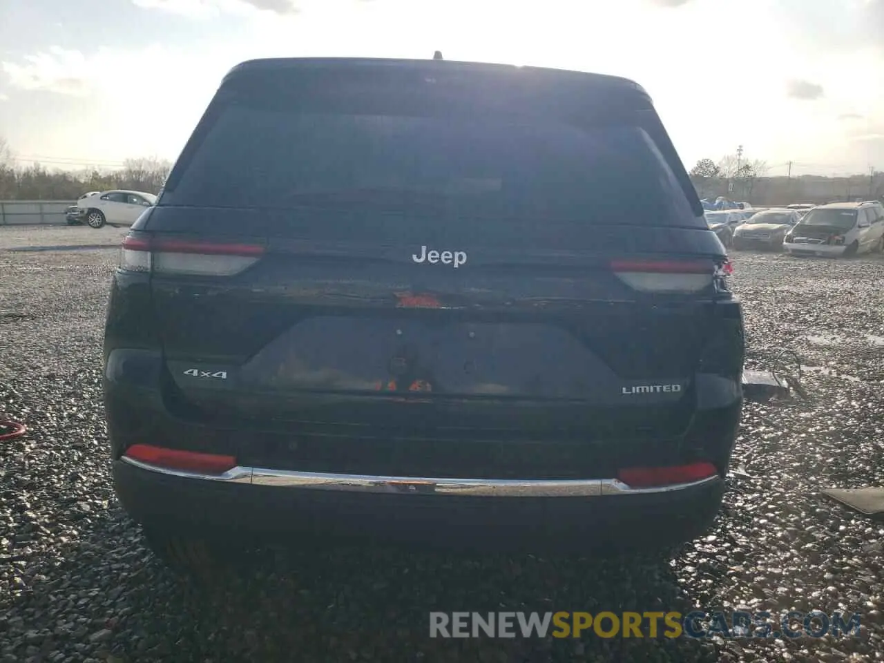 6 Photograph of a damaged car 1C4RJHBG2S8630832 JEEP GRAND CHER 2025