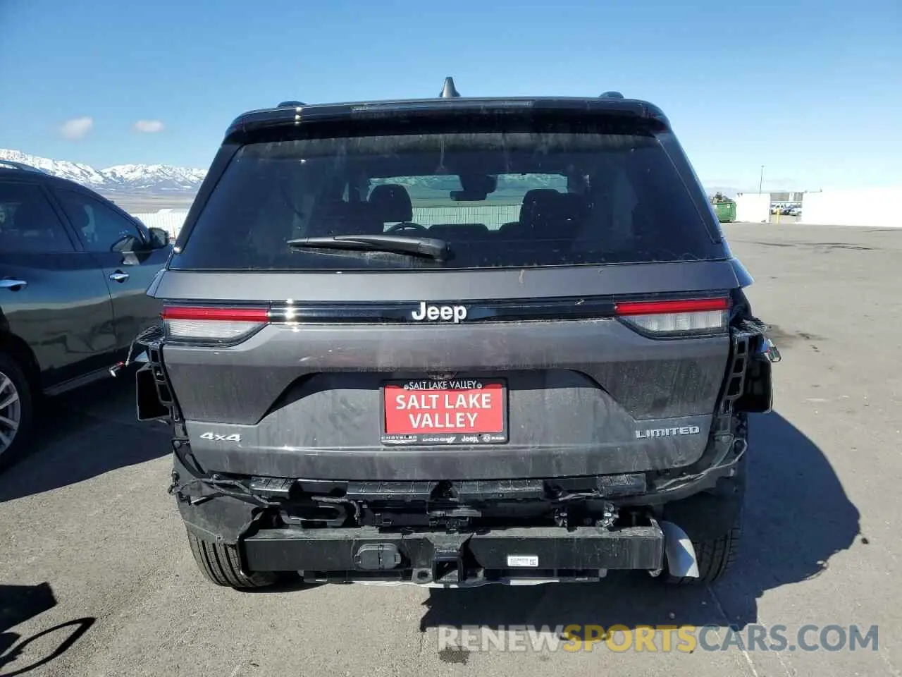 6 Photograph of a damaged car 1C4RJHBG8SC269958 JEEP GRAND CHER 2025