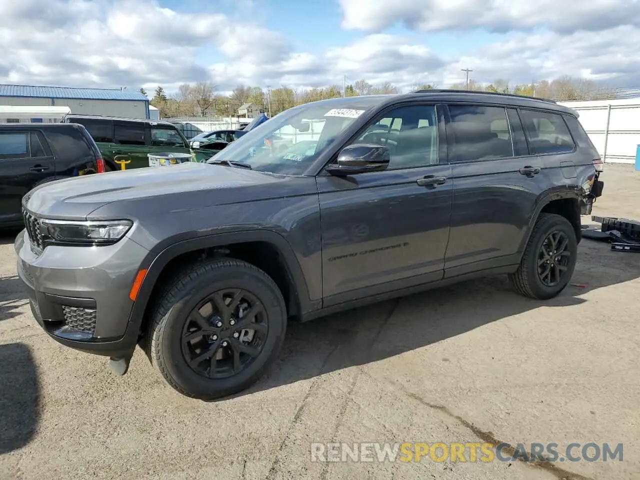 1 Photograph of a damaged car 1C4RJKAG0S8659115 JEEP GRAND CHER 2025