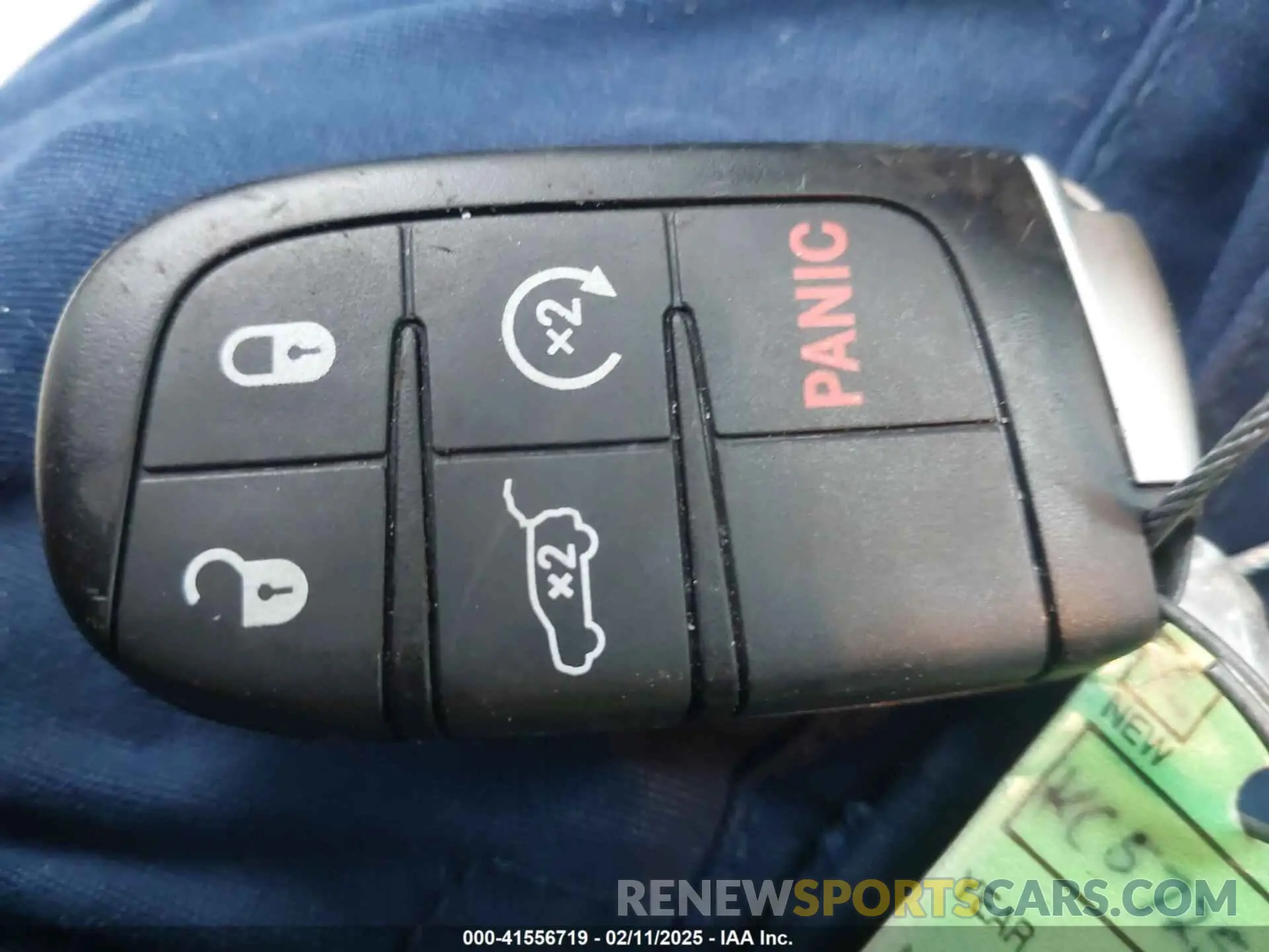 11 Photograph of a damaged car 1C4RJEAG1KC572533 JEEP GRAND CHEROKEE 2019