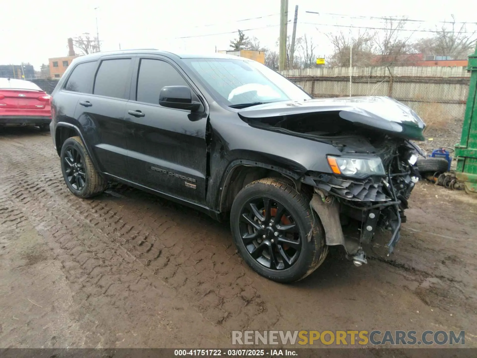 1 Photograph of a damaged car 1C4RJEAG3KC530347 JEEP GRAND CHEROKEE 2019