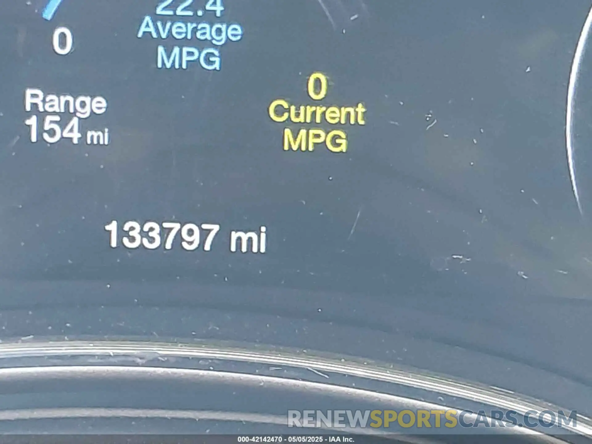 15 Photograph of a damaged car 1C4RJEAG3KC558147 JEEP GRAND CHEROKEE 2019
