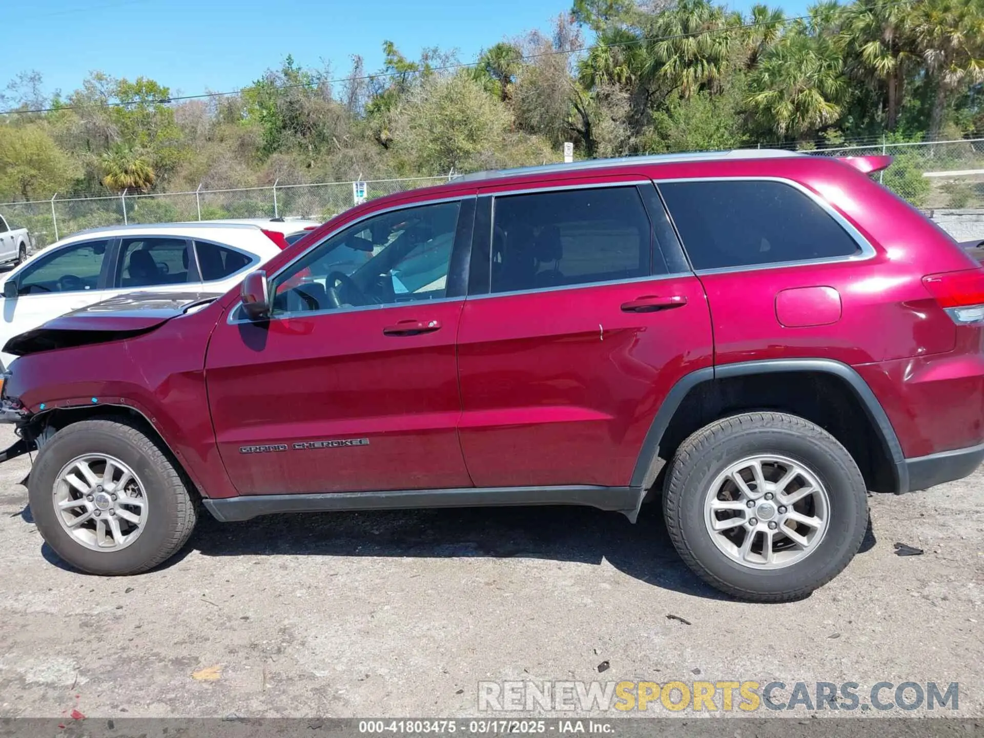 14 Photograph of a damaged car 1C4RJEAG3KC650035 JEEP GRAND CHEROKEE 2019