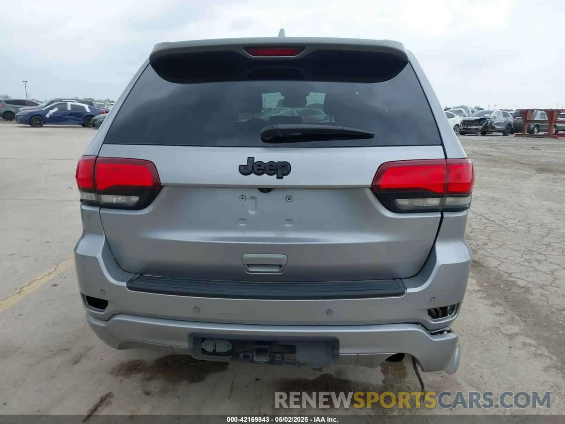 15 Photograph of a damaged car 1C4RJEAG3KC672617 JEEP GRAND CHEROKEE 2019
