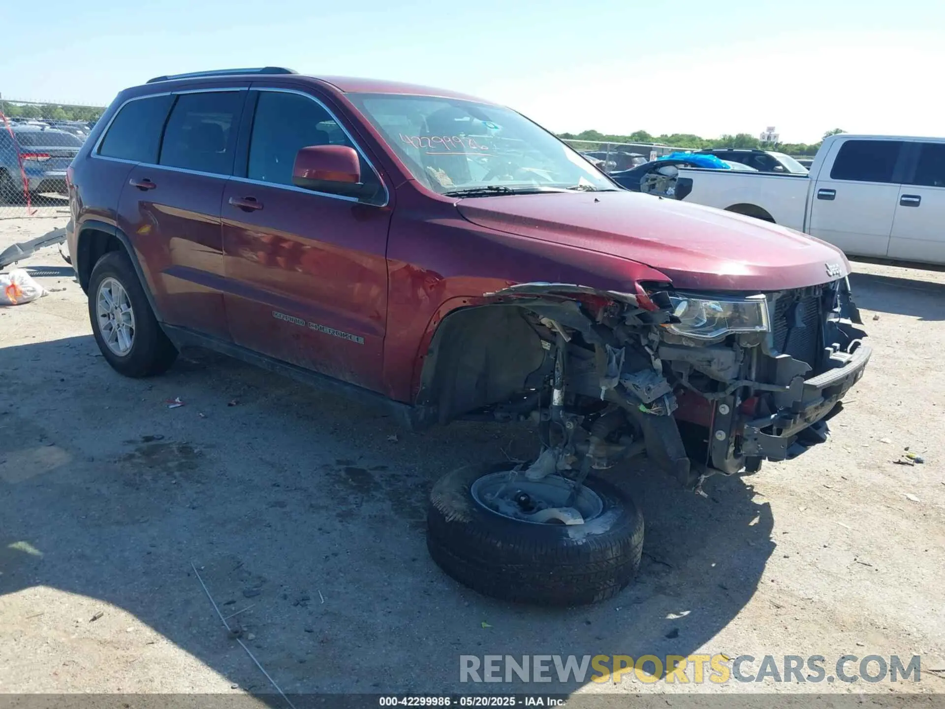 1 Photograph of a damaged car 1C4RJEAG3KC851756 JEEP GRAND CHEROKEE 2019