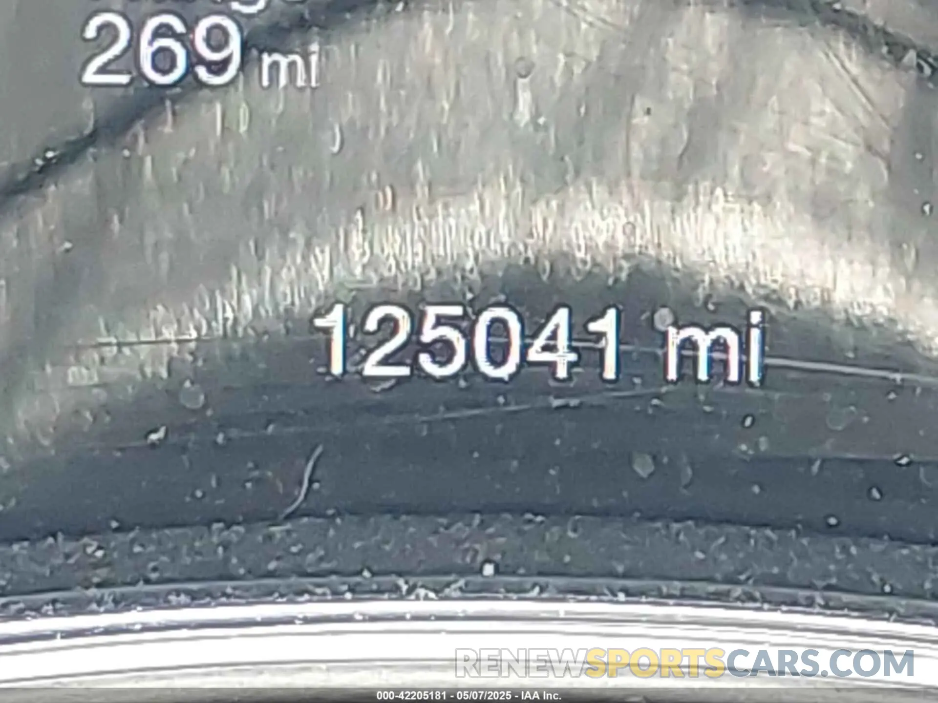 7 Photograph of a damaged car 1C4RJEAG4KC690043 JEEP GRAND CHEROKEE 2019