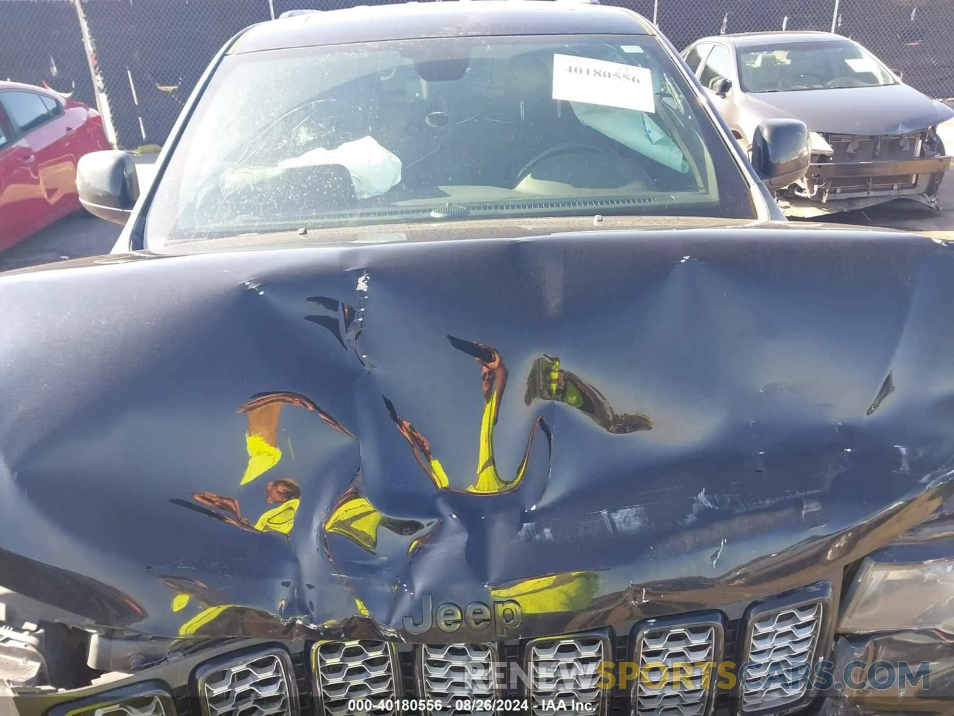 10 Photograph of a damaged car 1C4RJEAG4KC819947 JEEP GRAND CHEROKEE 2019