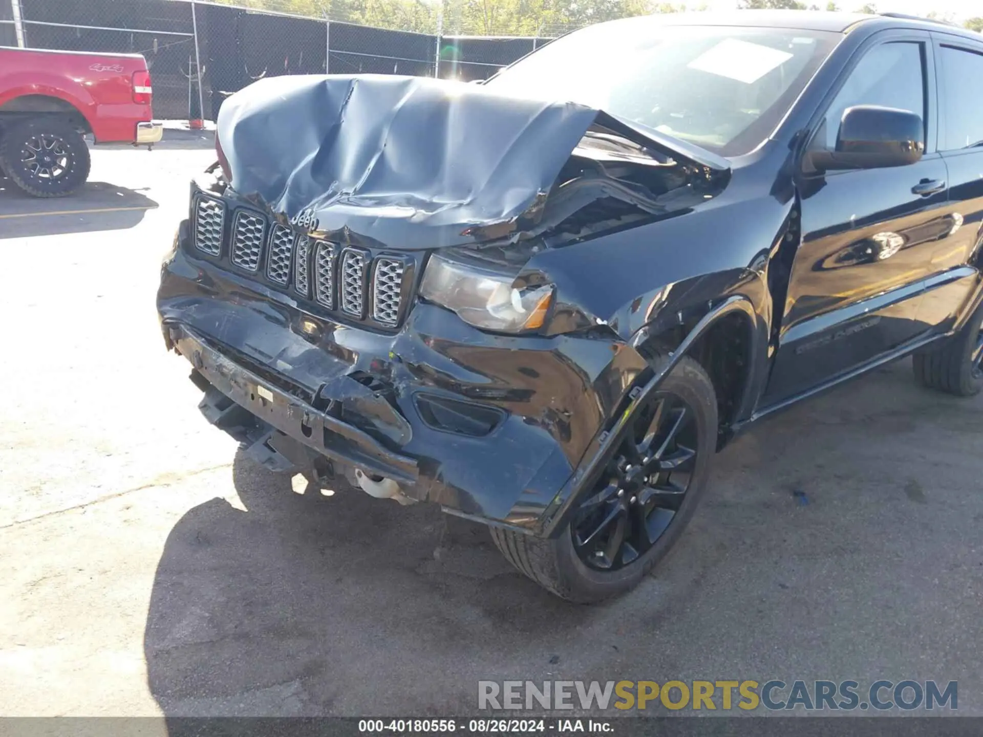 6 Photograph of a damaged car 1C4RJEAG4KC819947 JEEP GRAND CHEROKEE 2019
