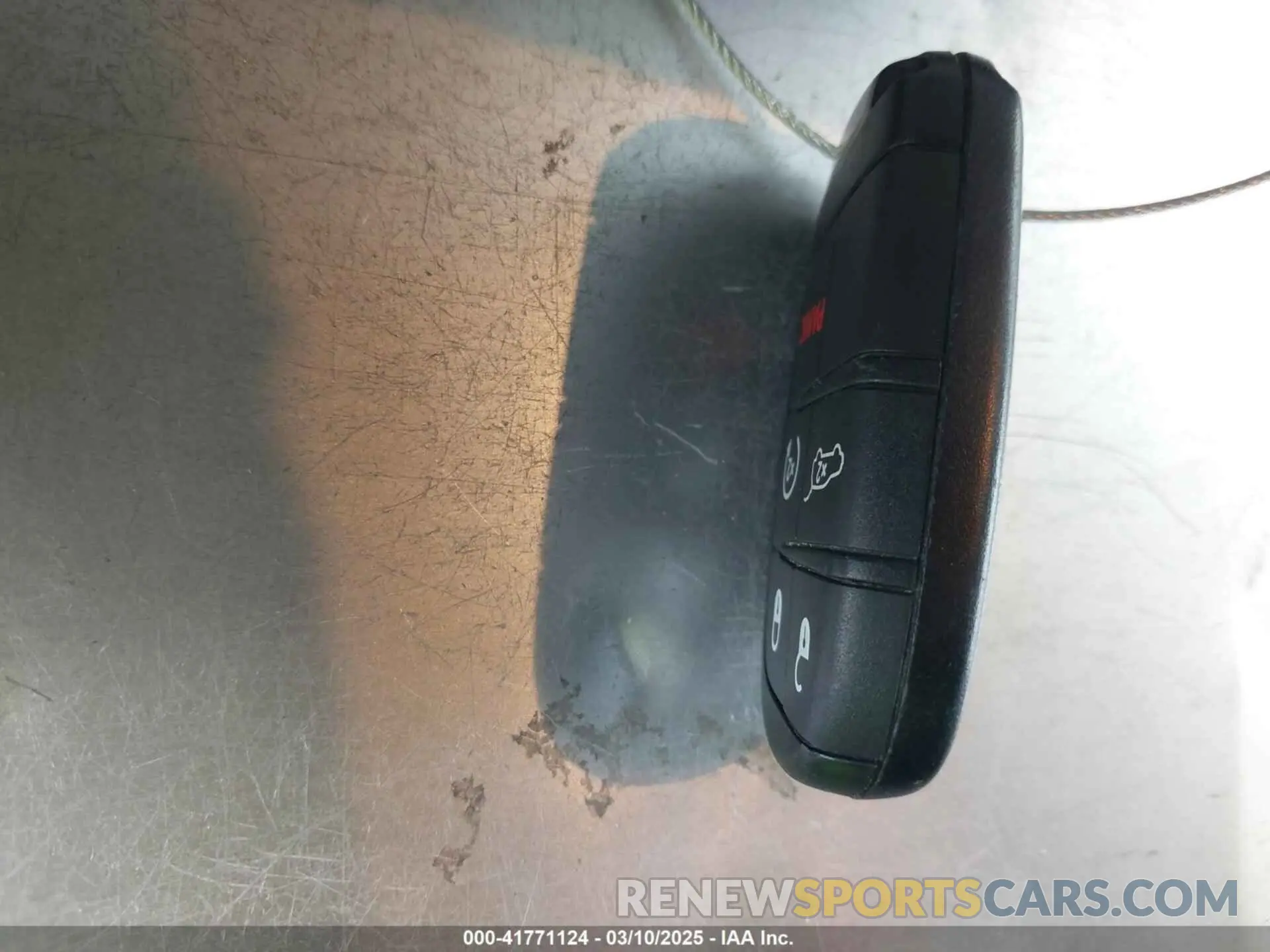 11 Photograph of a damaged car 1C4RJEAG5KC776459 JEEP GRAND CHEROKEE 2019