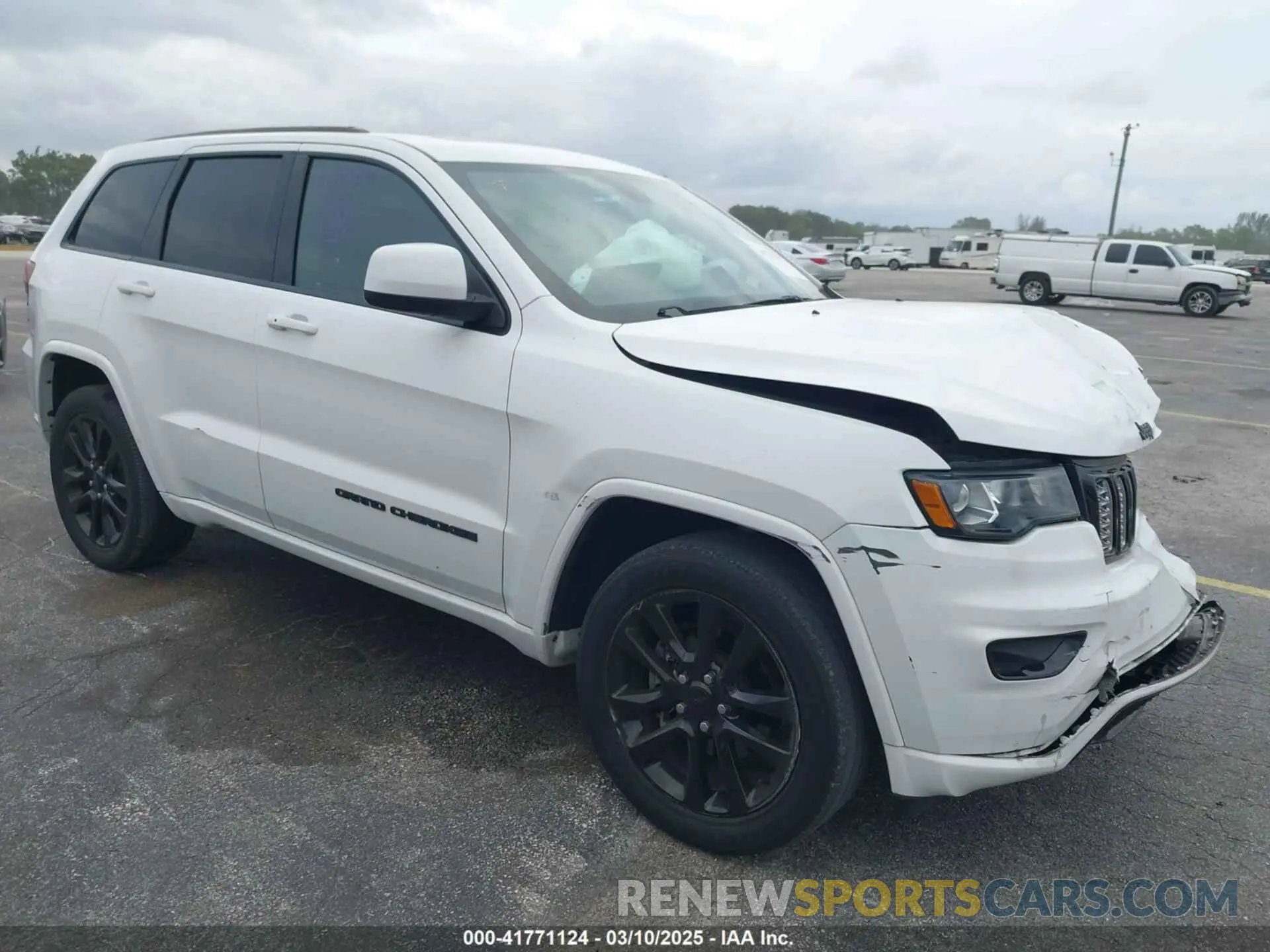 6 Photograph of a damaged car 1C4RJEAG5KC776459 JEEP GRAND CHEROKEE 2019