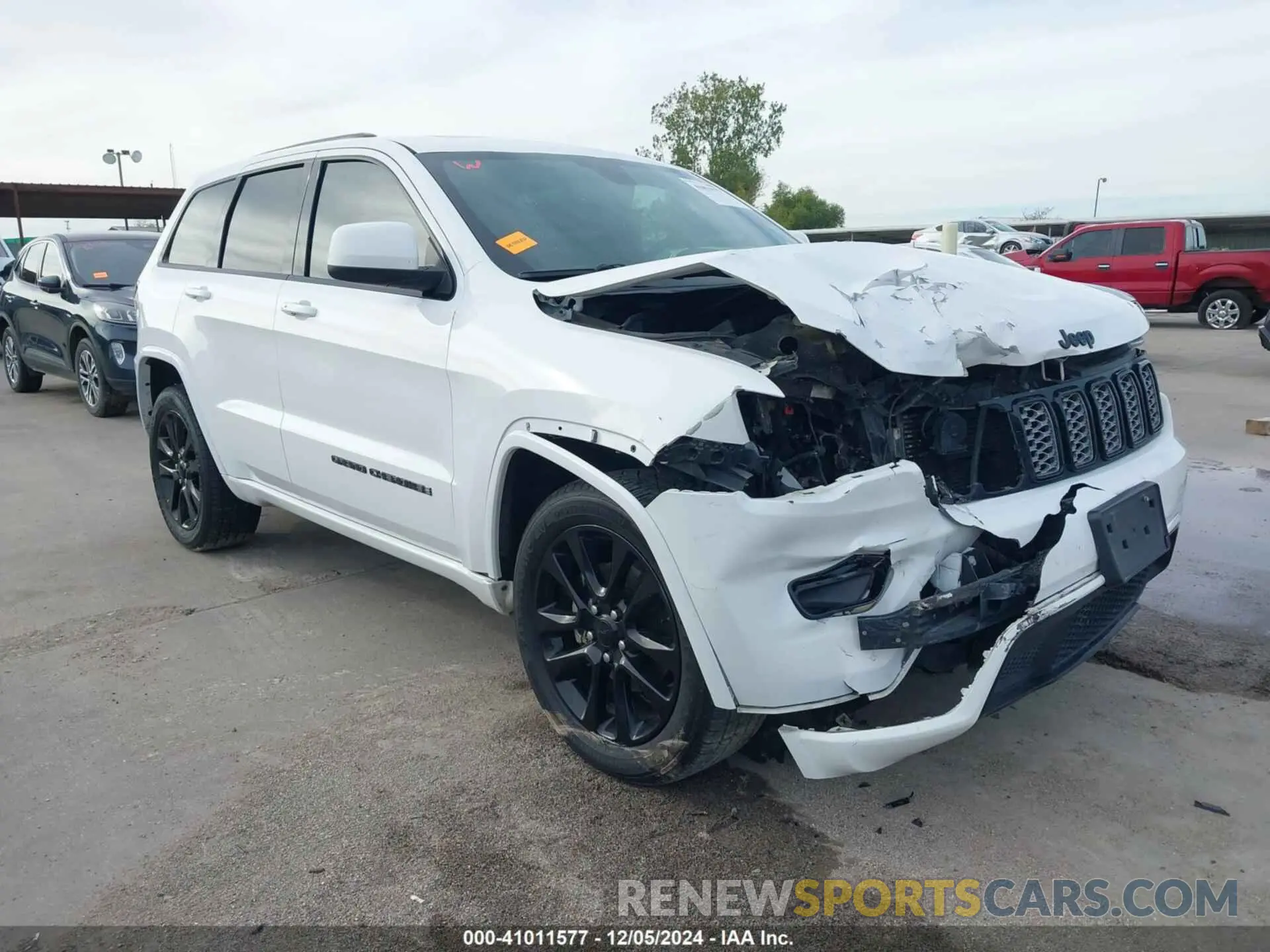 6 Photograph of a damaged car 1C4RJEAG7KC776544 JEEP GRAND CHEROKEE 2019