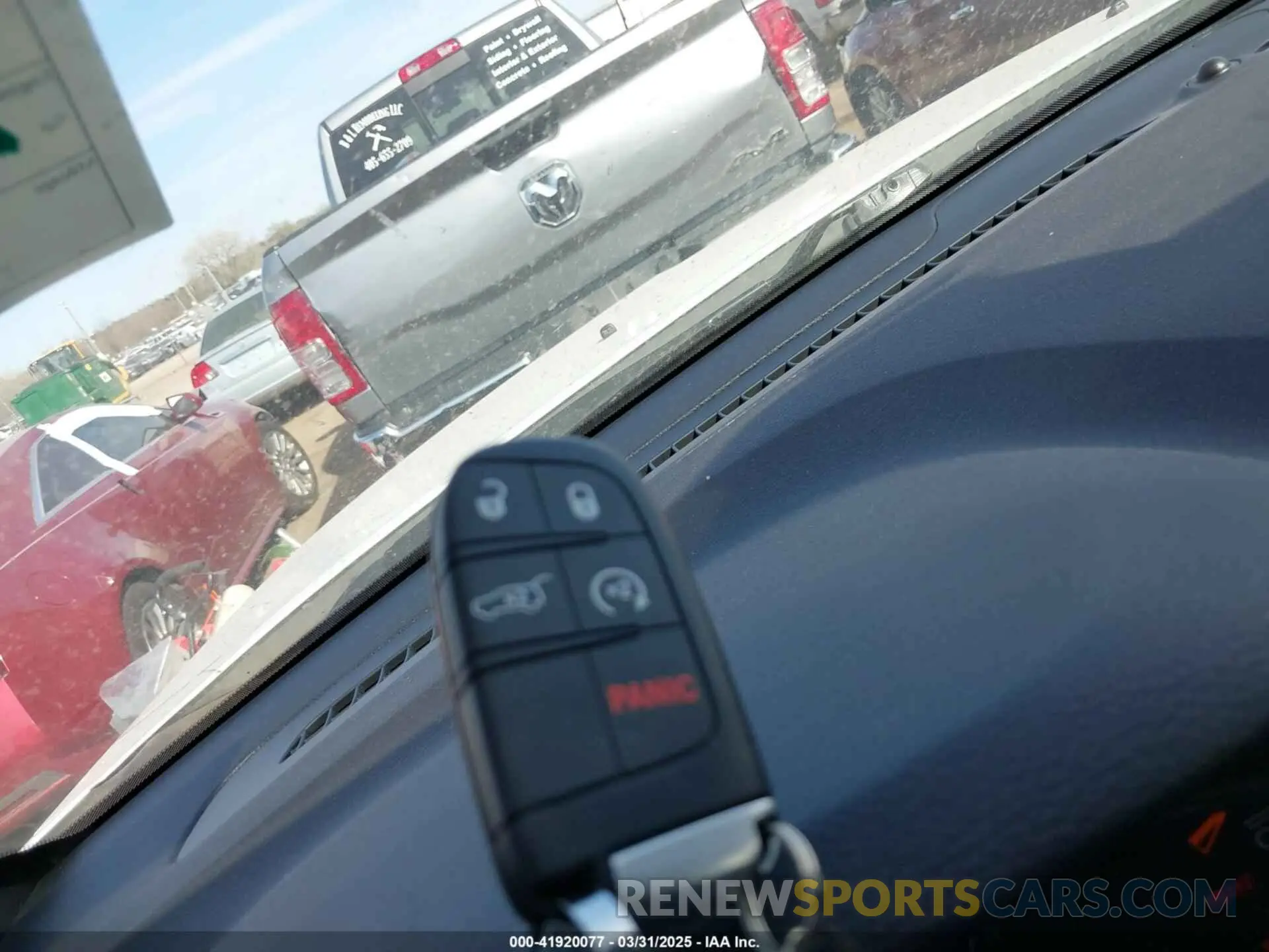 11 Photograph of a damaged car 1C4RJEAG7KC811163 JEEP GRAND CHEROKEE 2019