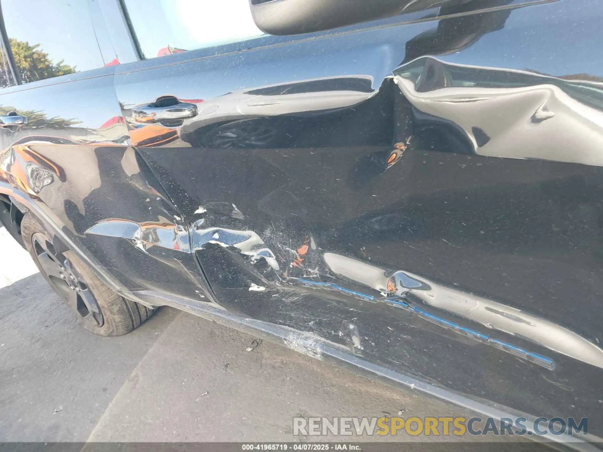 6 Photograph of a damaged car 1C4RJEAGXKC543144 JEEP GRAND CHEROKEE 2019