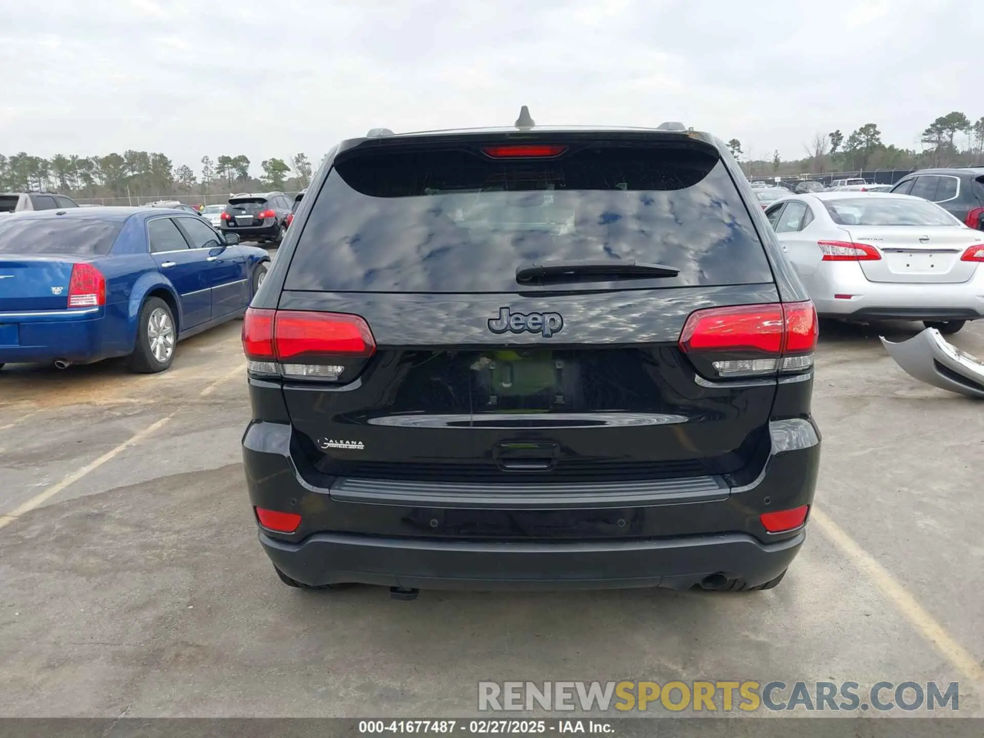 16 Photograph of a damaged car 1C4RJEAGXKC571770 JEEP GRAND CHEROKEE 2019