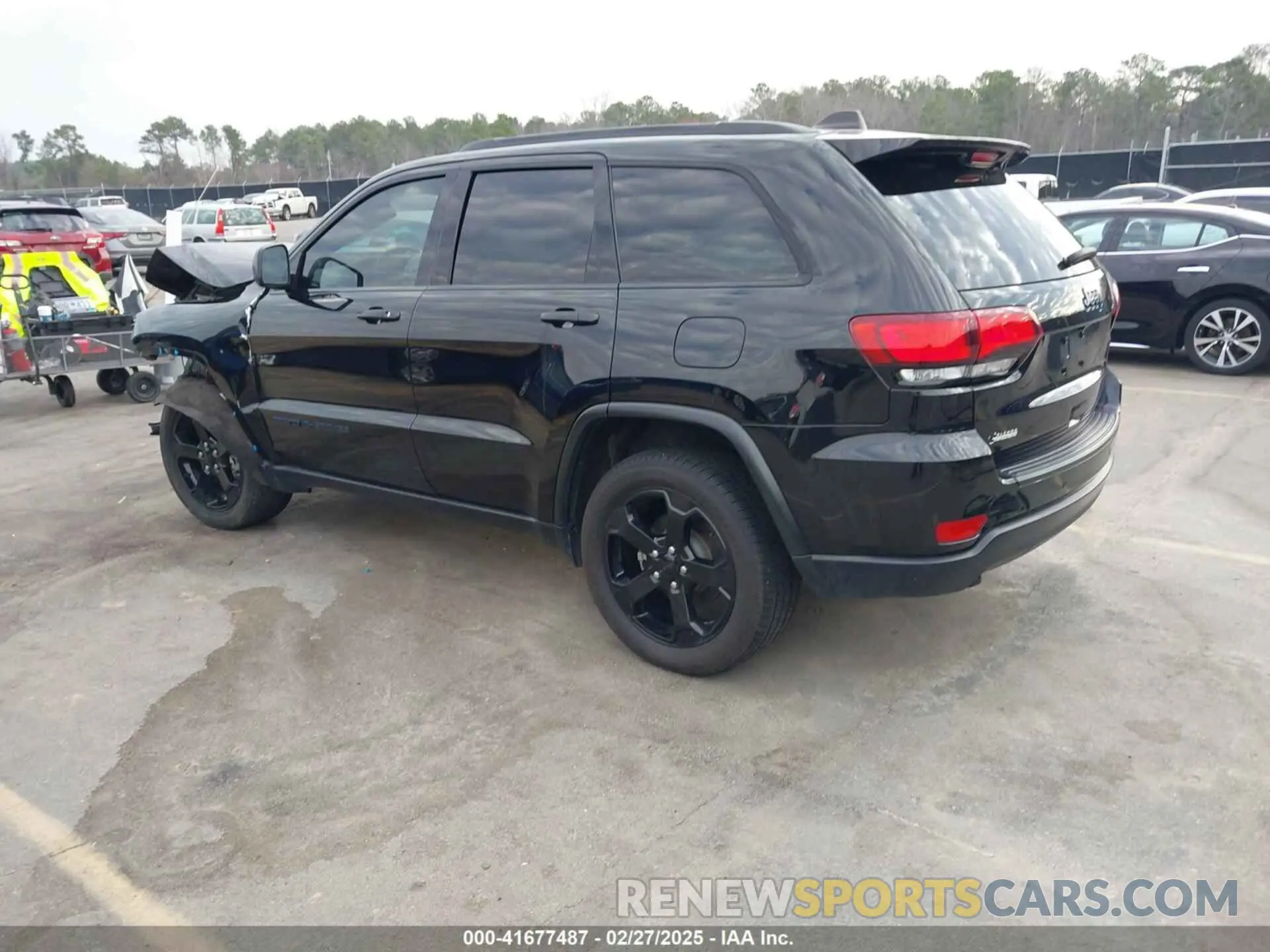 3 Photograph of a damaged car 1C4RJEAGXKC571770 JEEP GRAND CHEROKEE 2019