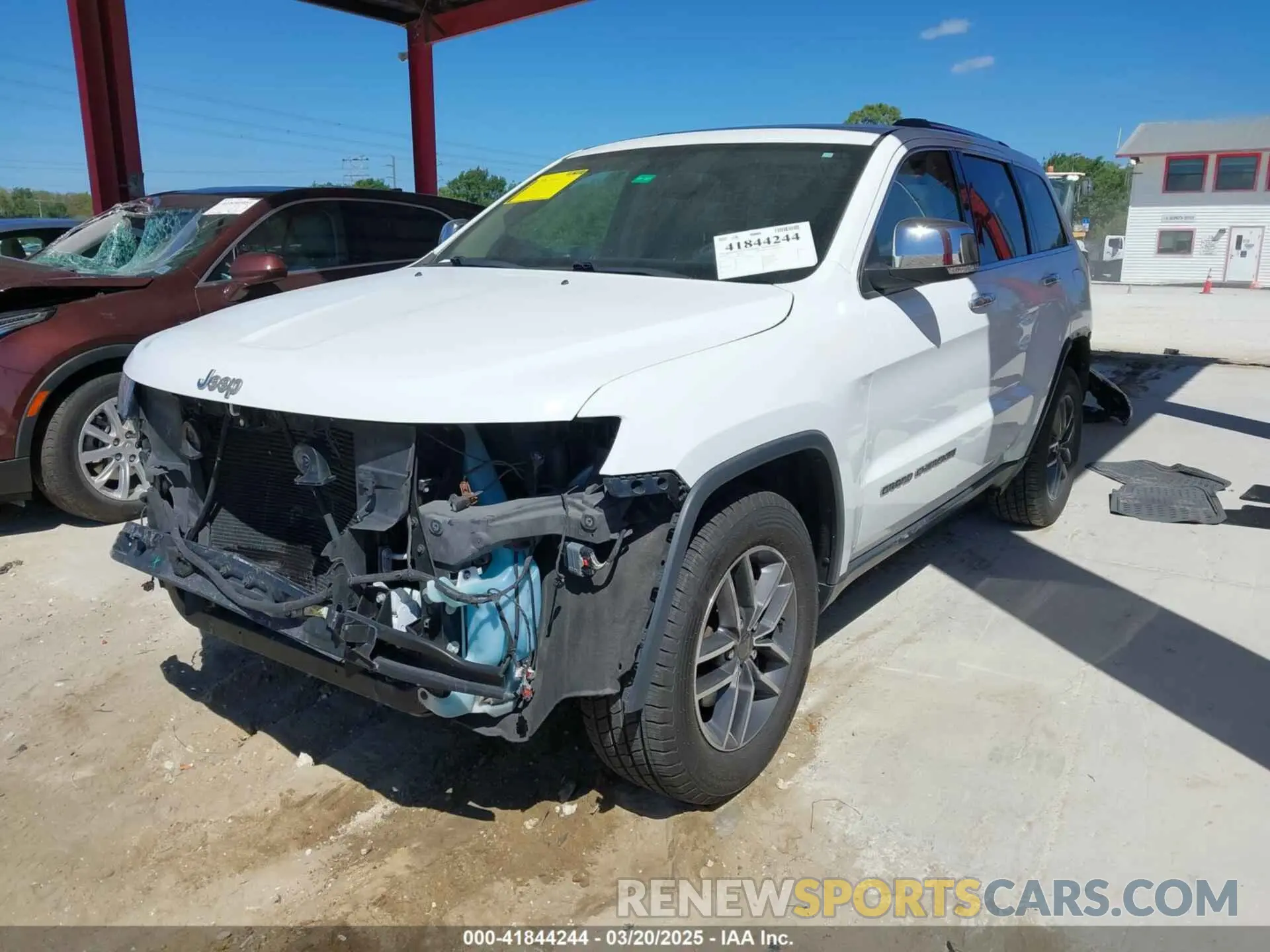 2 Photograph of a damaged car 1C4RJEBG1KC675367 JEEP GRAND CHEROKEE 2019
