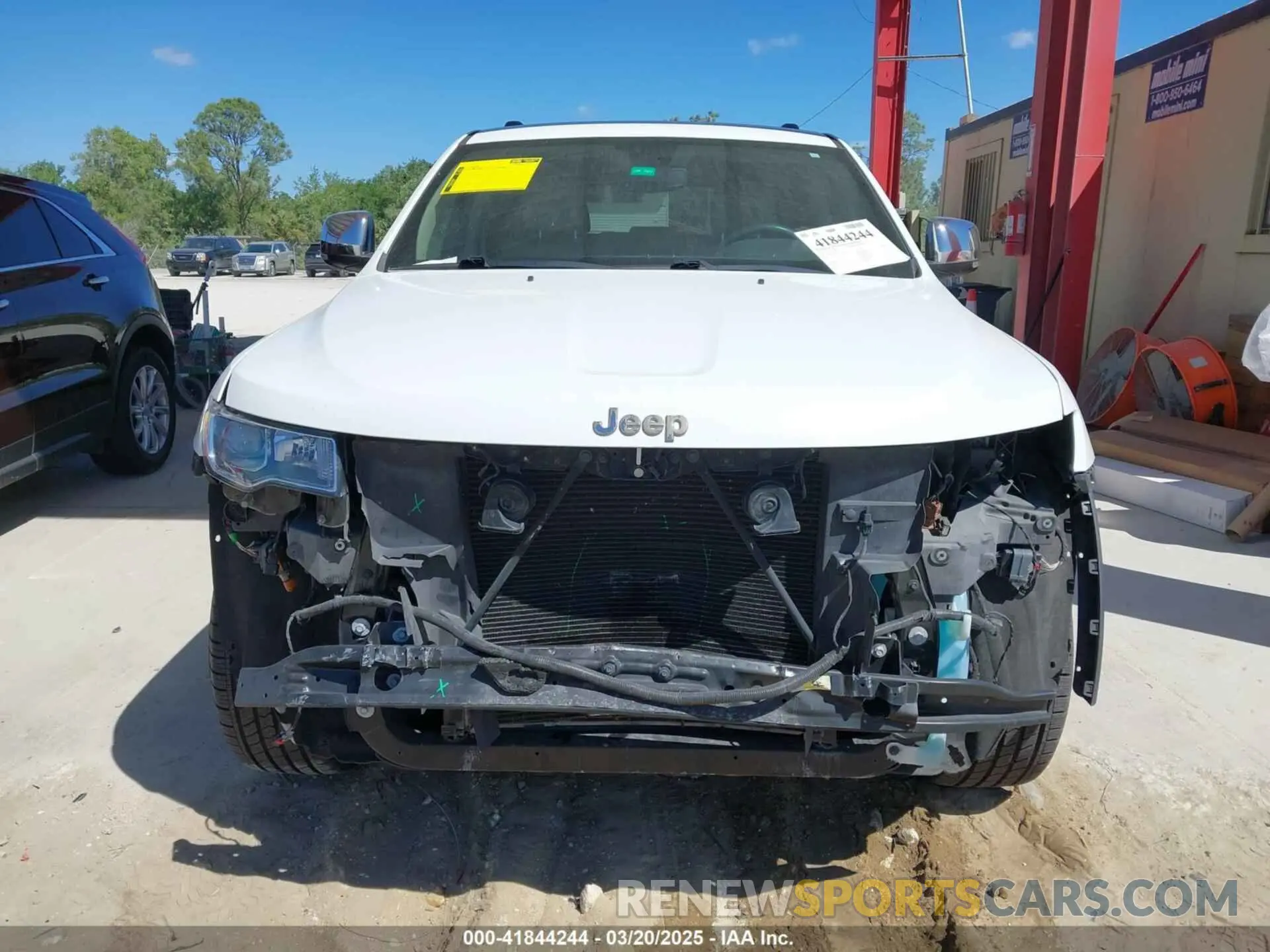 6 Photograph of a damaged car 1C4RJEBG1KC675367 JEEP GRAND CHEROKEE 2019