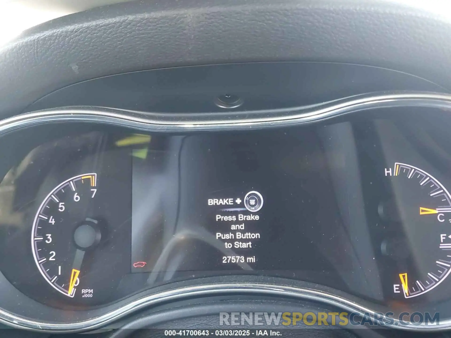 7 Photograph of a damaged car 1C4RJEBG4KC643965 JEEP GRAND CHEROKEE 2019