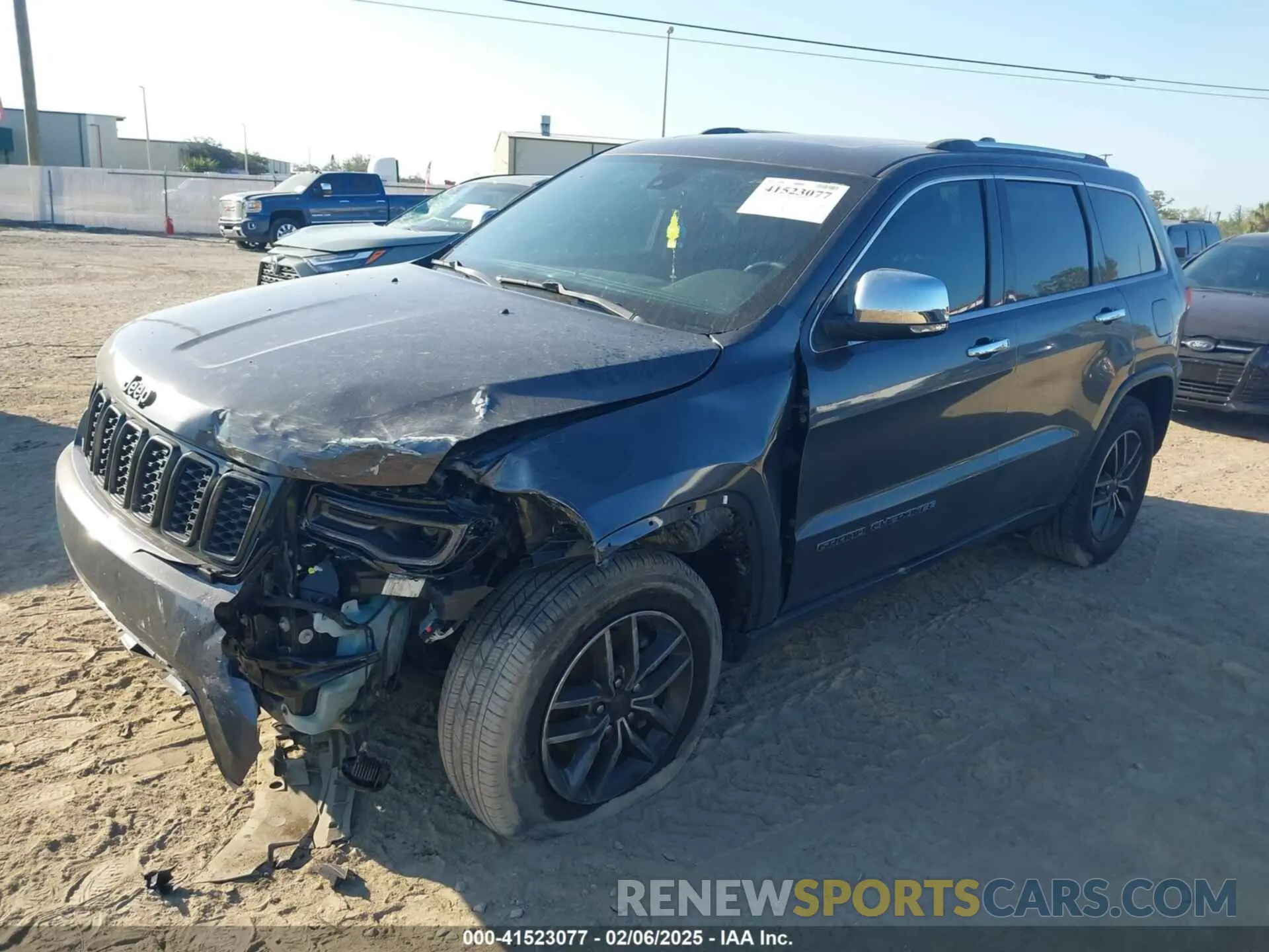 2 Photograph of a damaged car 1C4RJEBG4KC698111 JEEP GRAND CHEROKEE 2019