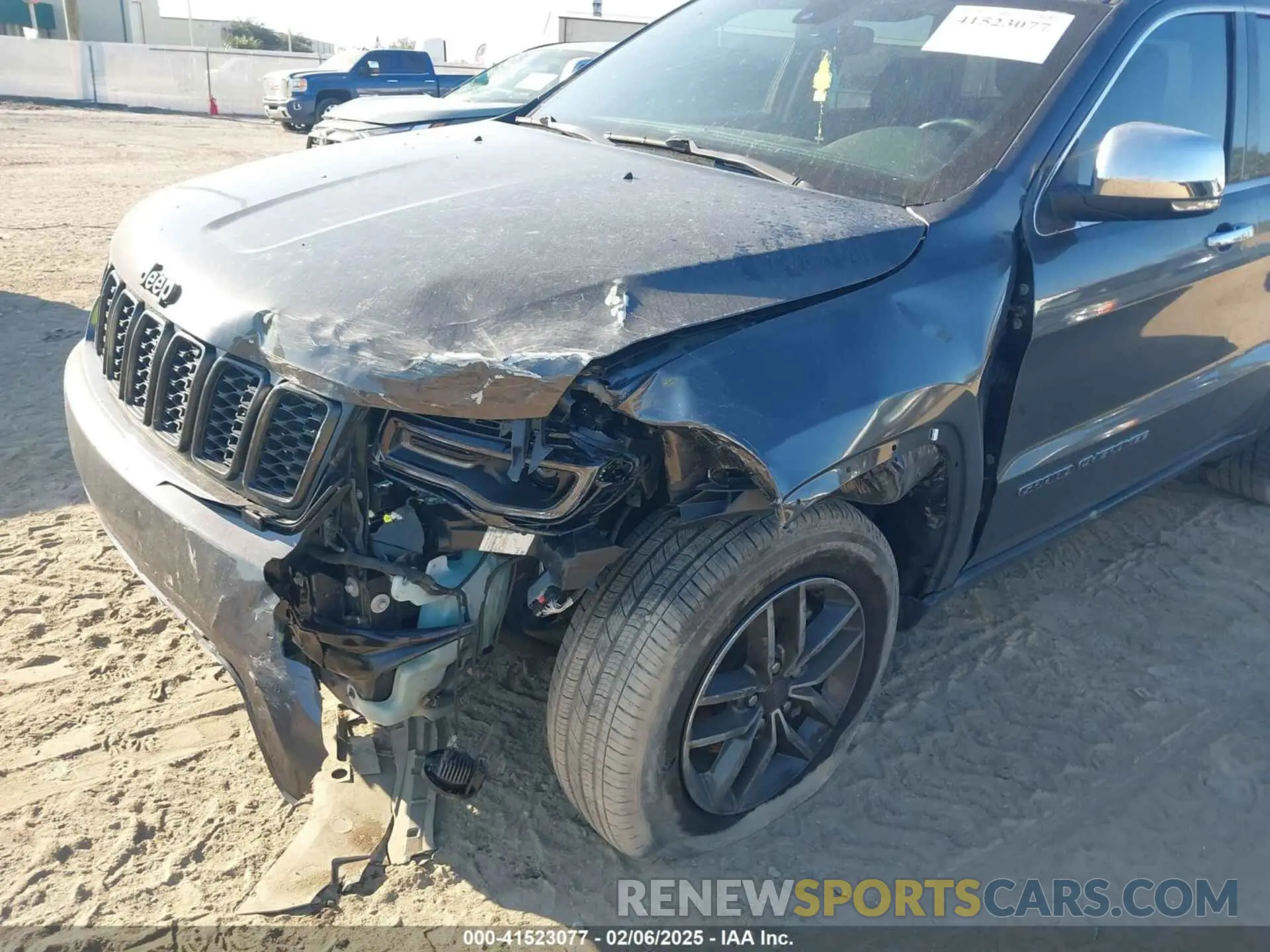 6 Photograph of a damaged car 1C4RJEBG4KC698111 JEEP GRAND CHEROKEE 2019