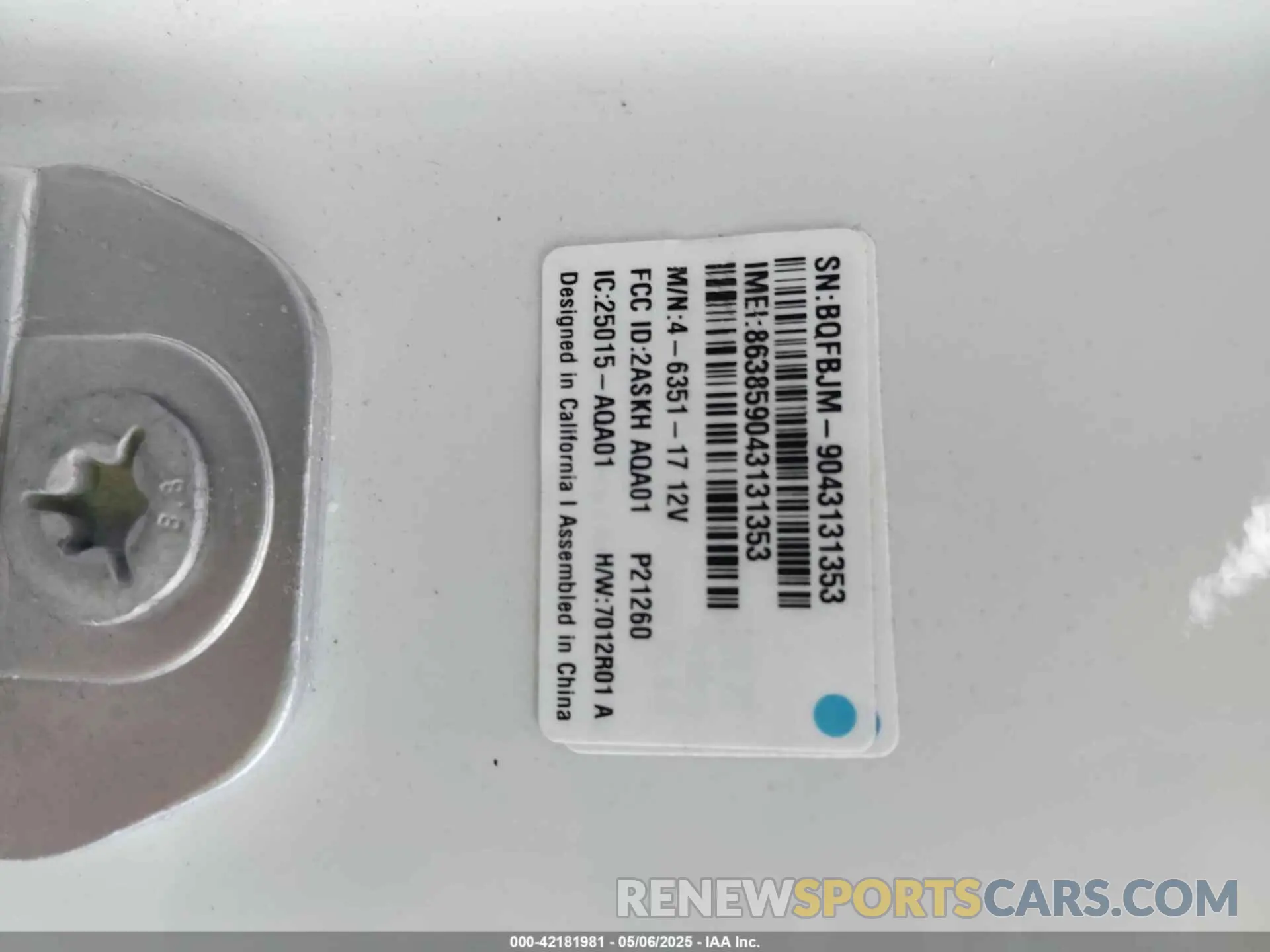 9 Photograph of a damaged car 1C4RJEBG5KC816926 JEEP GRAND CHEROKEE 2019