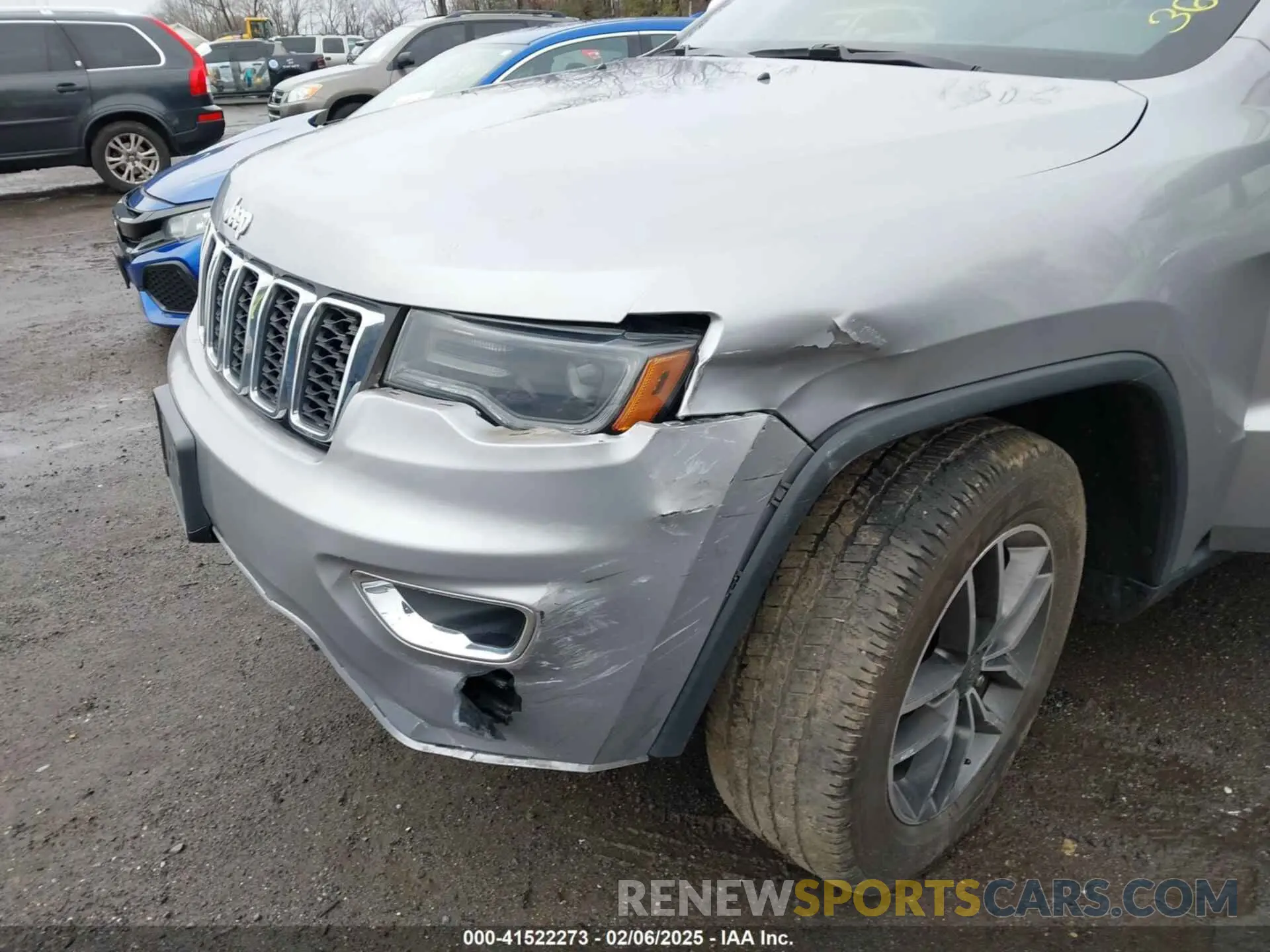 6 Photograph of a damaged car 1C4RJEBG7KC767888 JEEP GRAND CHEROKEE 2019