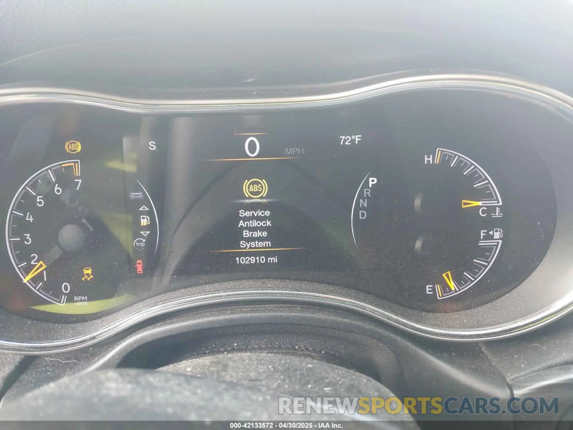 7 Photograph of a damaged car 1C4RJEBG8KC556313 JEEP GRAND CHEROKEE 2019