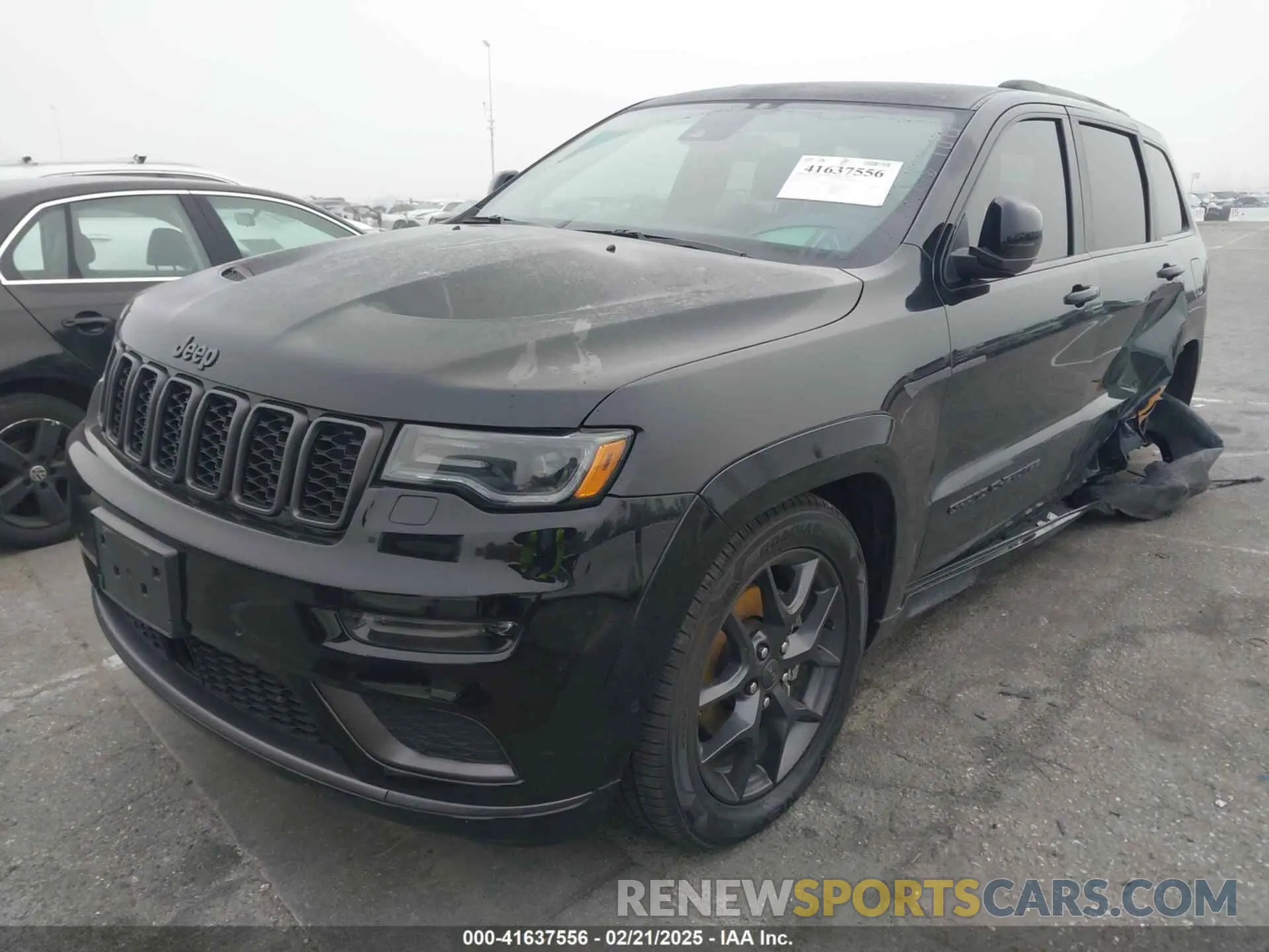 2 Photograph of a damaged car 1C4RJEBG8KC672823 JEEP GRAND CHEROKEE 2019