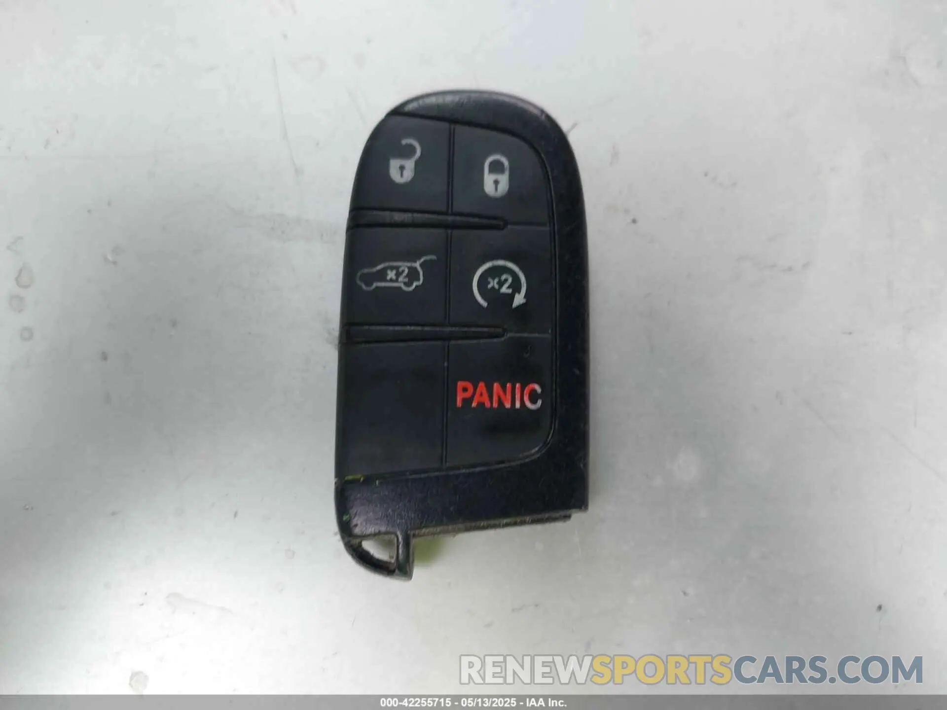 11 Photograph of a damaged car 1C4RJEBG8KC789978 JEEP GRAND CHEROKEE 2019