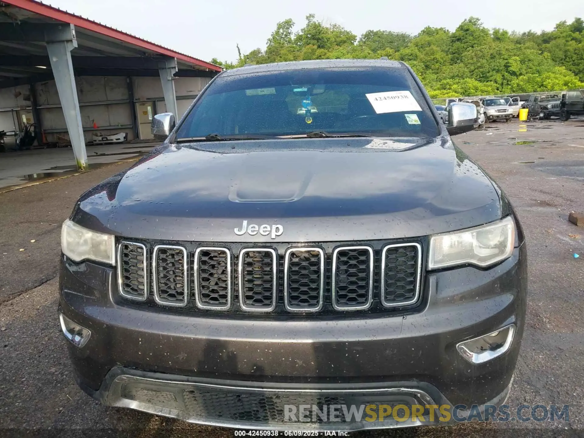 12 Photograph of a damaged car 1C4RJEBGXKC698940 JEEP GRAND CHEROKEE 2019