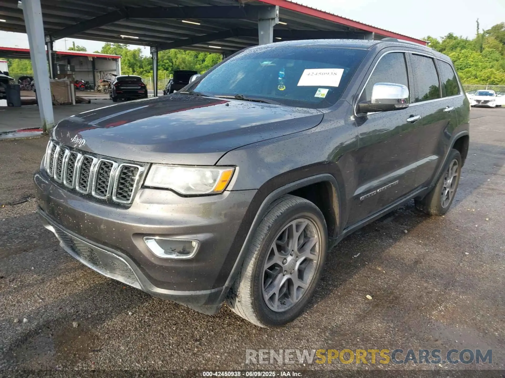 2 Photograph of a damaged car 1C4RJEBGXKC698940 JEEP GRAND CHEROKEE 2019