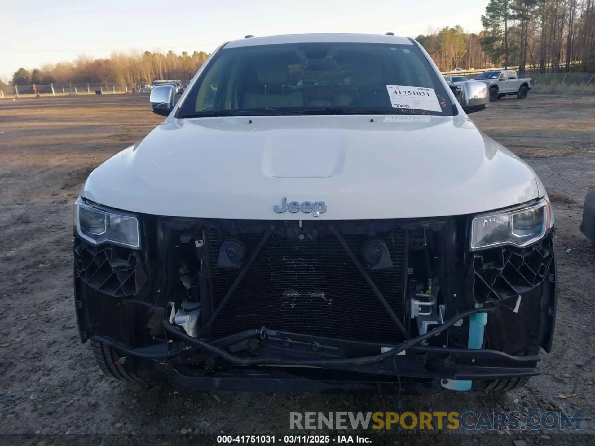 13 Photograph of a damaged car 1C4RJEBGXKC823953 JEEP GRAND CHEROKEE 2019