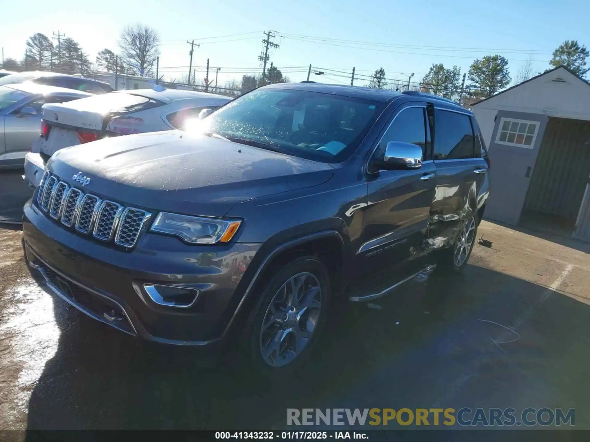 2 Photograph of a damaged car 1C4RJECG1KC752415 JEEP GRAND CHEROKEE 2019