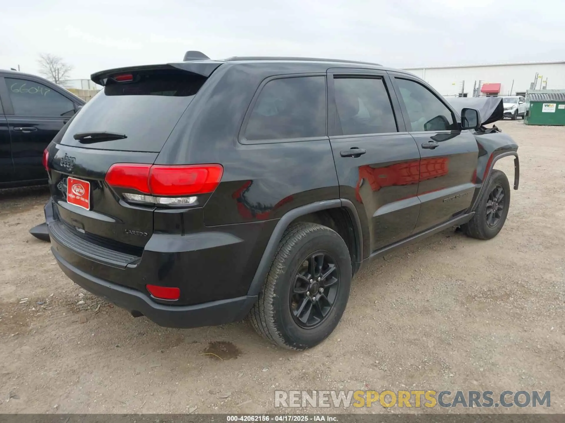 4 Photograph of a damaged car 1C4RJFAG1KC527291 JEEP GRAND CHEROKEE 2019
