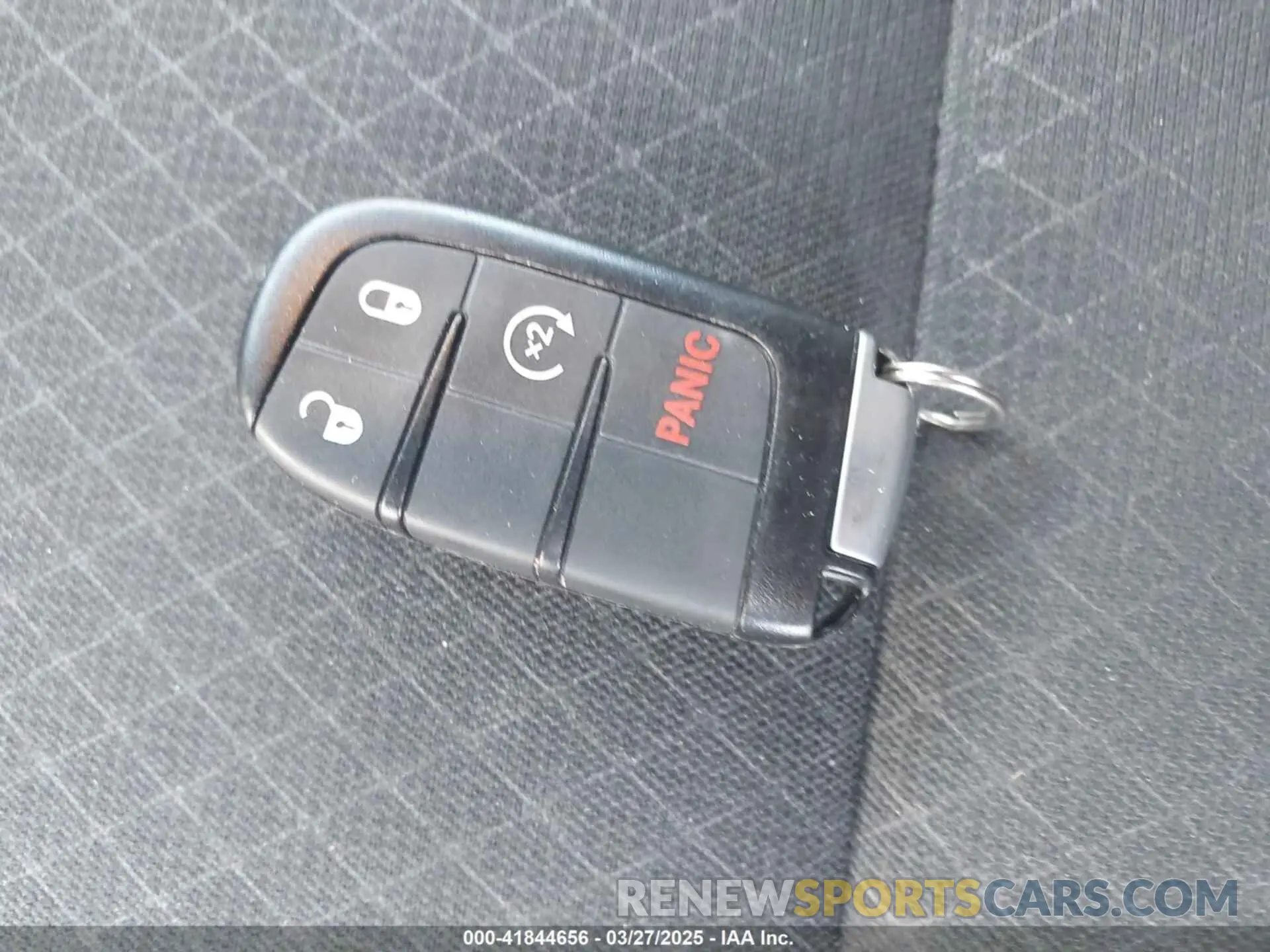 11 Photograph of a damaged car 1C4RJFAG2KC736961 JEEP GRAND CHEROKEE 2019