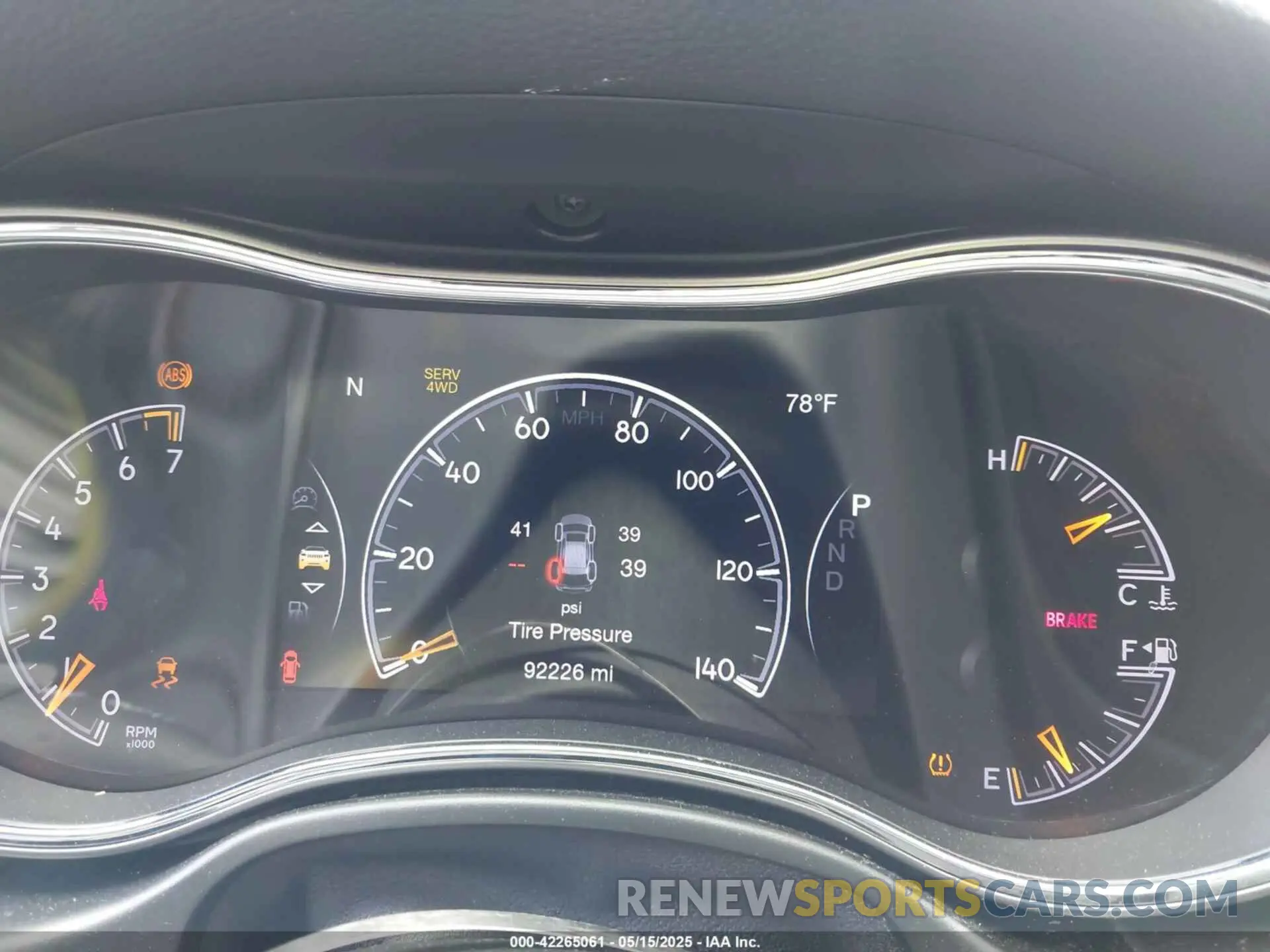 7 Photograph of a damaged car 1C4RJFAG3KC566268 JEEP GRAND CHEROKEE 2019