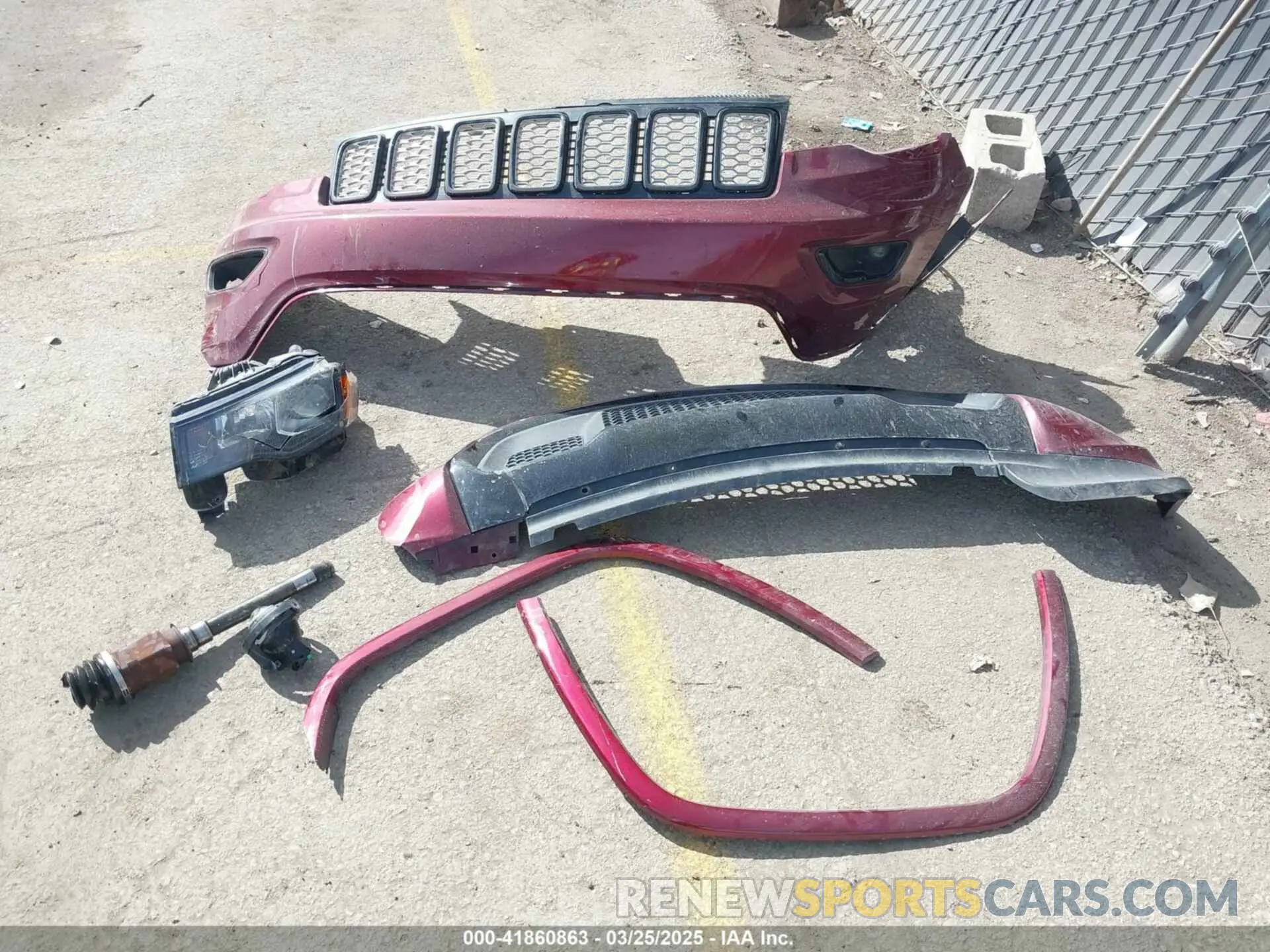 12 Photograph of a damaged car 1C4RJFAG4KC709745 JEEP GRAND CHEROKEE 2019