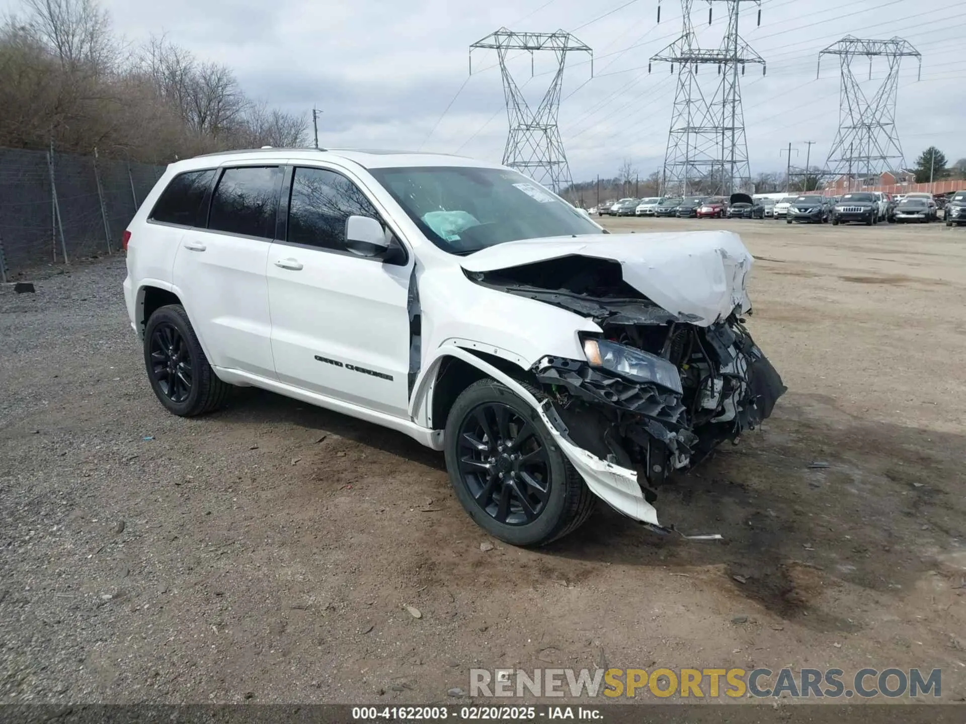 1 Photograph of a damaged car 1C4RJFAG5KC831675 JEEP GRAND CHEROKEE 2019